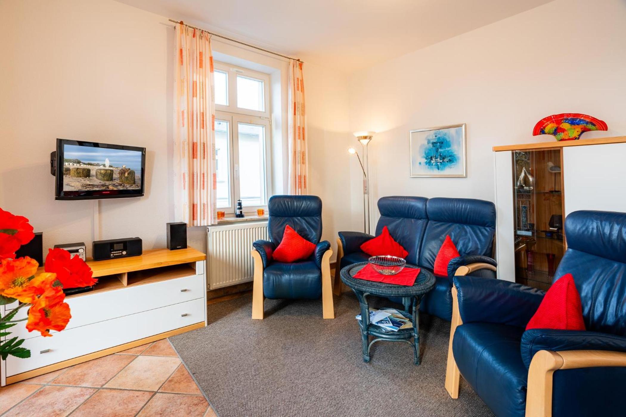 Stilvoll einger. Fewo mit Balkon, Parkplatz, in Strandnähe