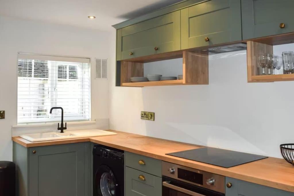 Beautiful renovated cottage in Mersham Ashford Kent view 2