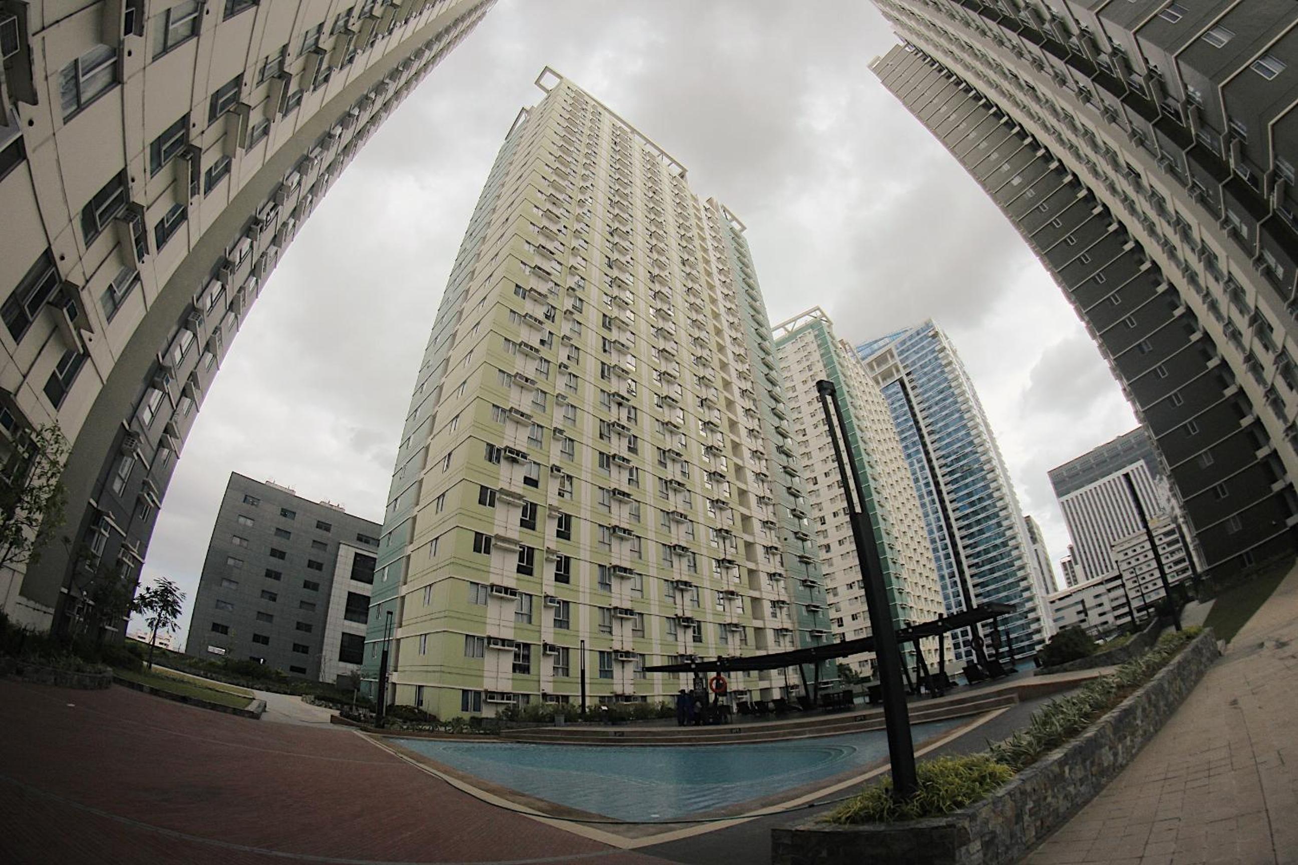 Hotel Studio Avida Riala Tower 3 IT Park - Image 1