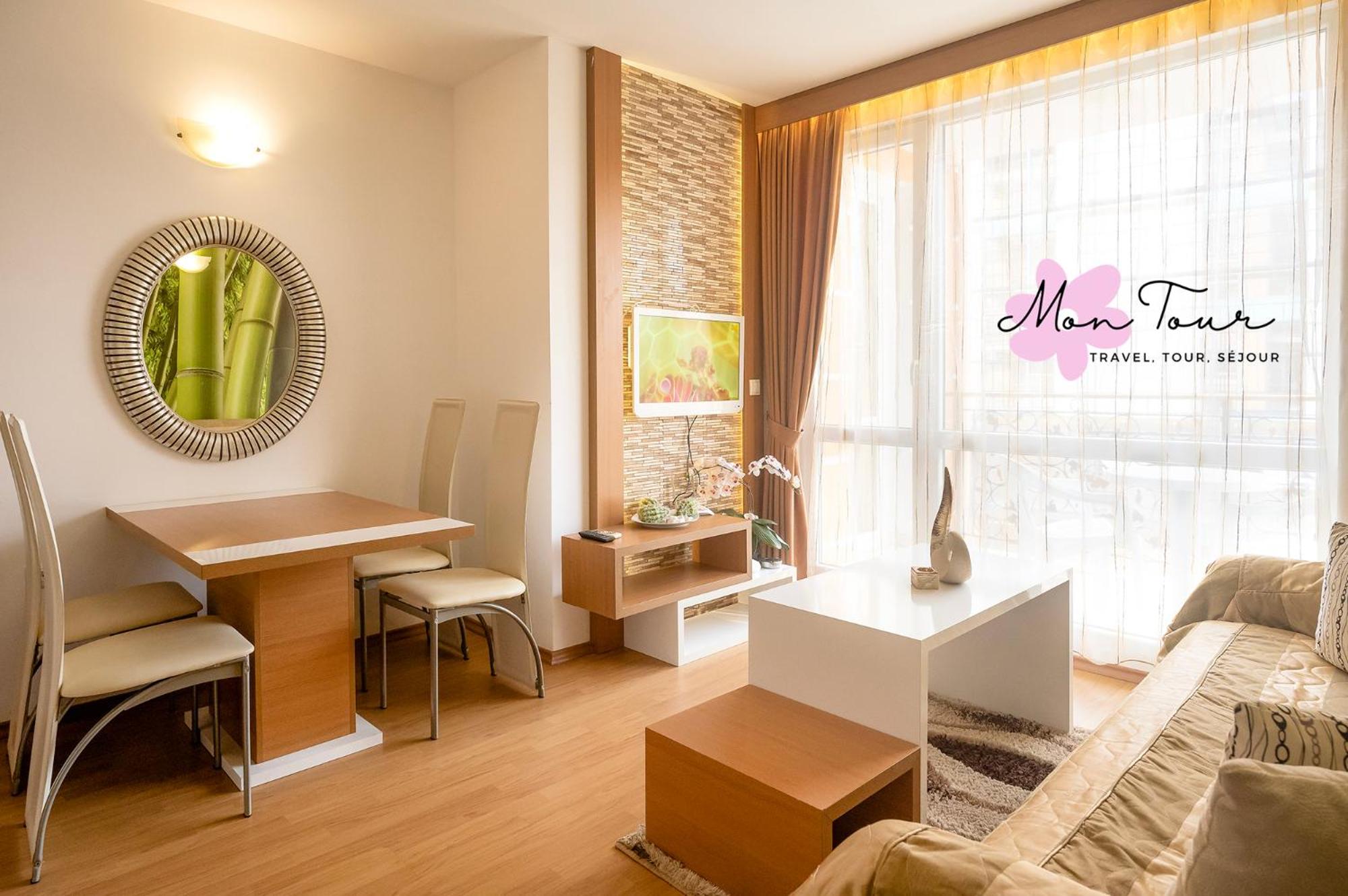 Mon Tour apartments