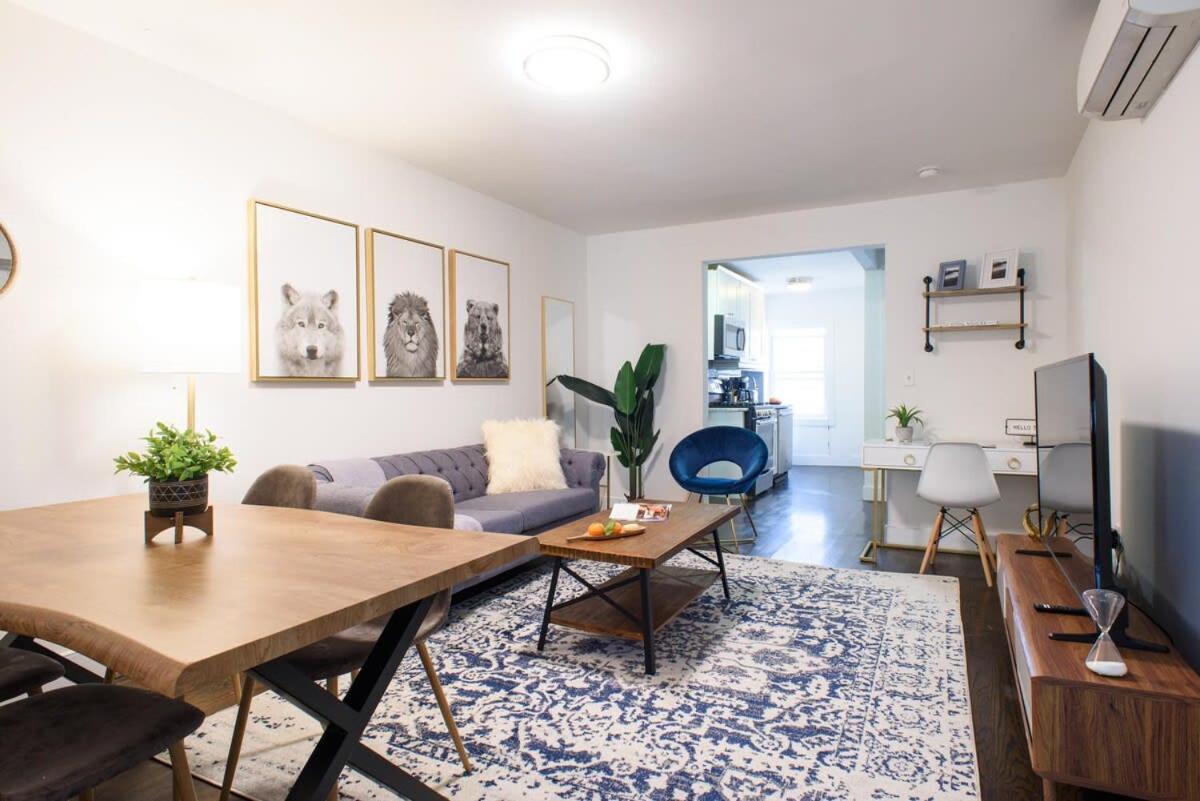 39-3 Newly renovated 3 BR Prime midtown sleeps 6