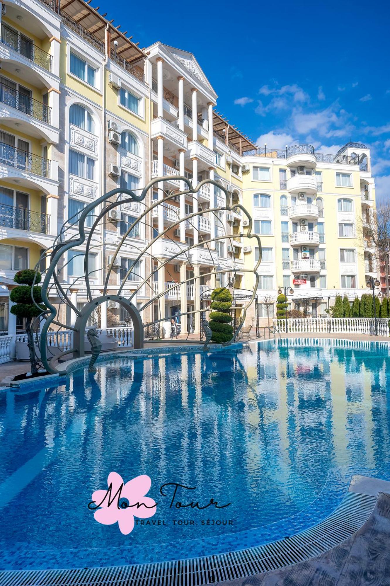 Mon Tour apartments