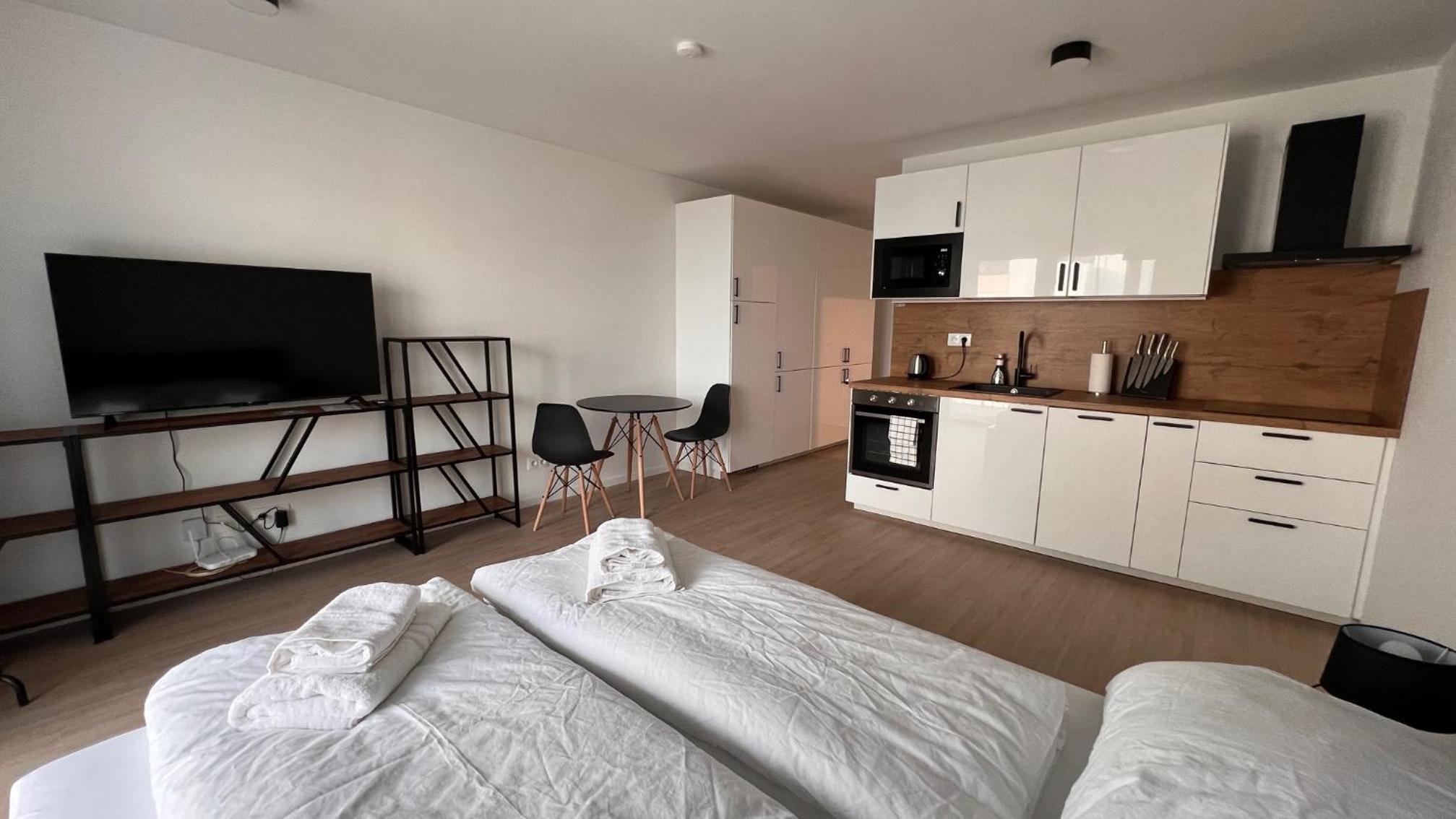 1 room Apartment with terrace, new building 55 view 5