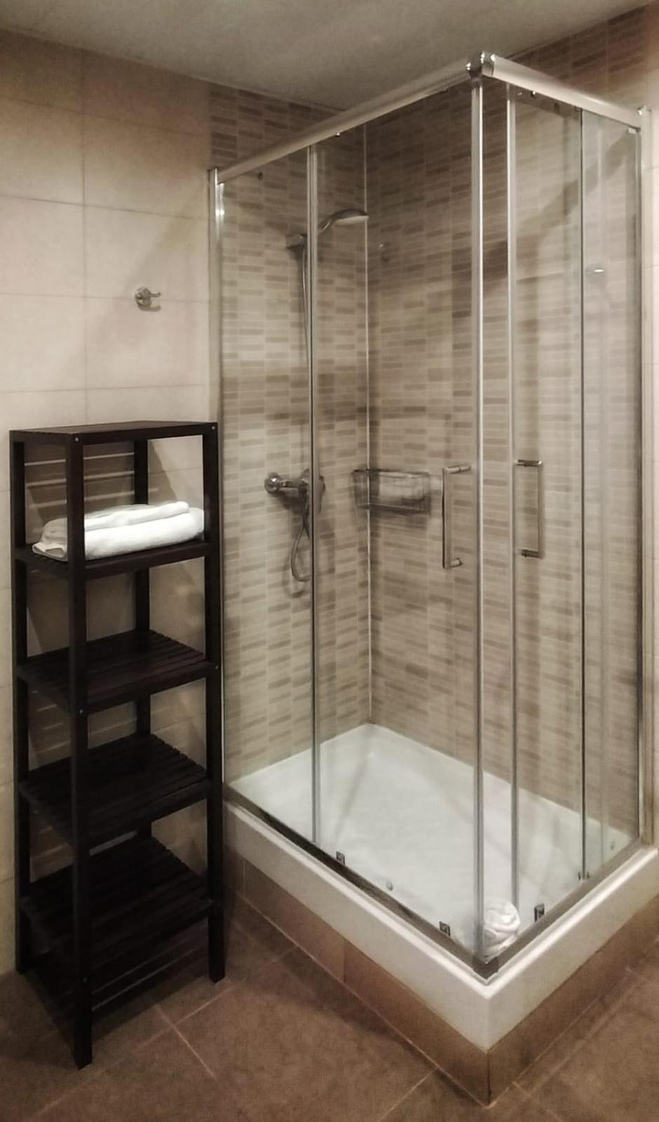 Feel at Sants Apartments
