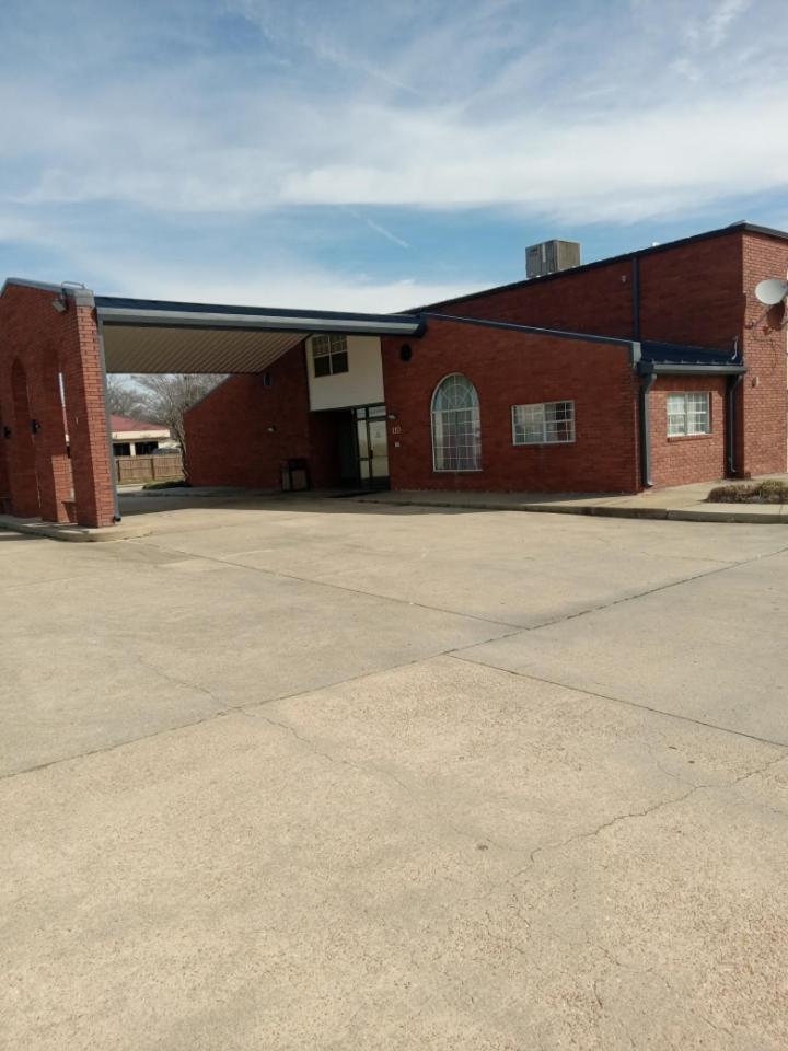 Econo lodge Kennett - Property Image 1