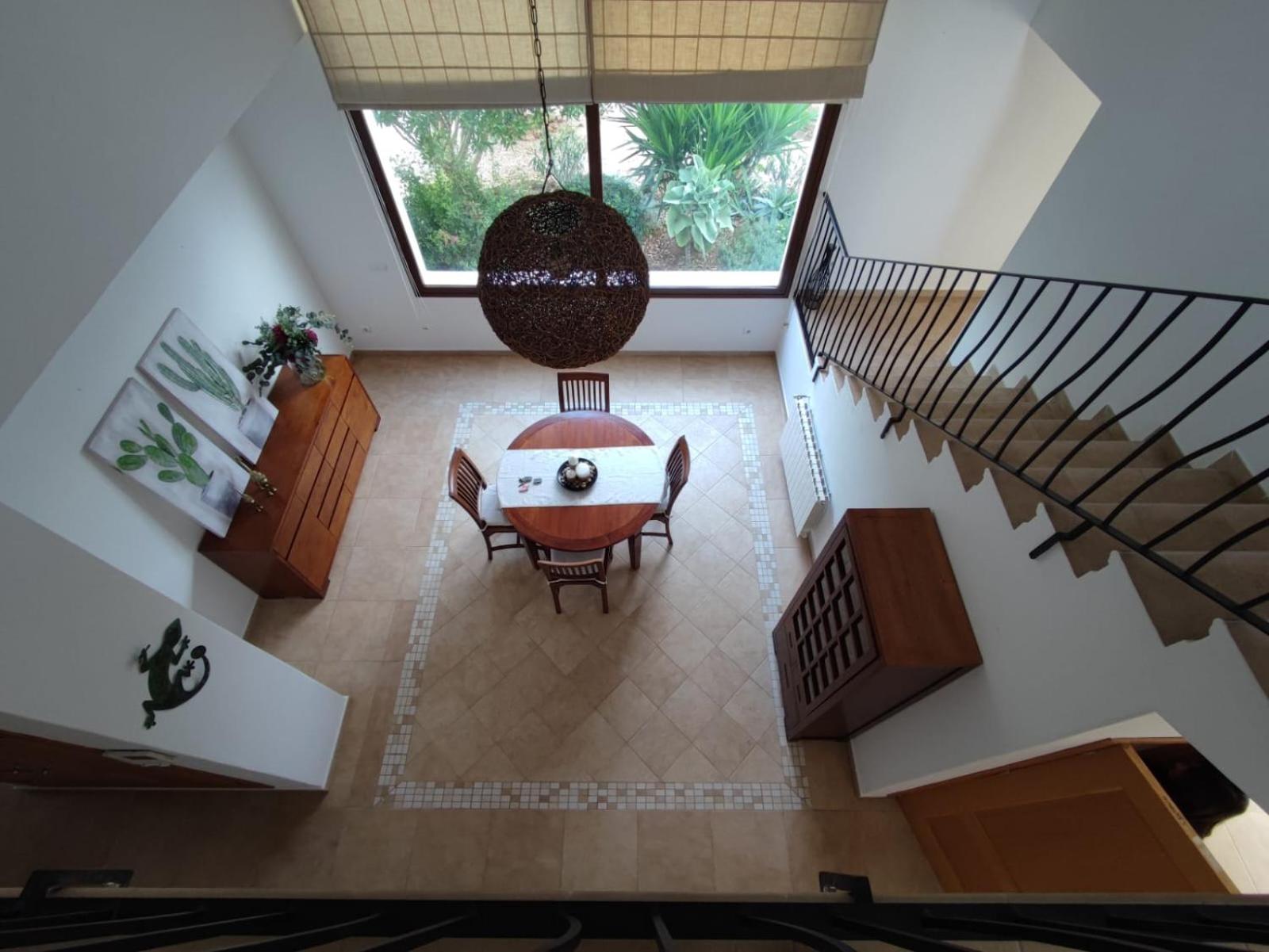 Casa Serena con piscina y jardín