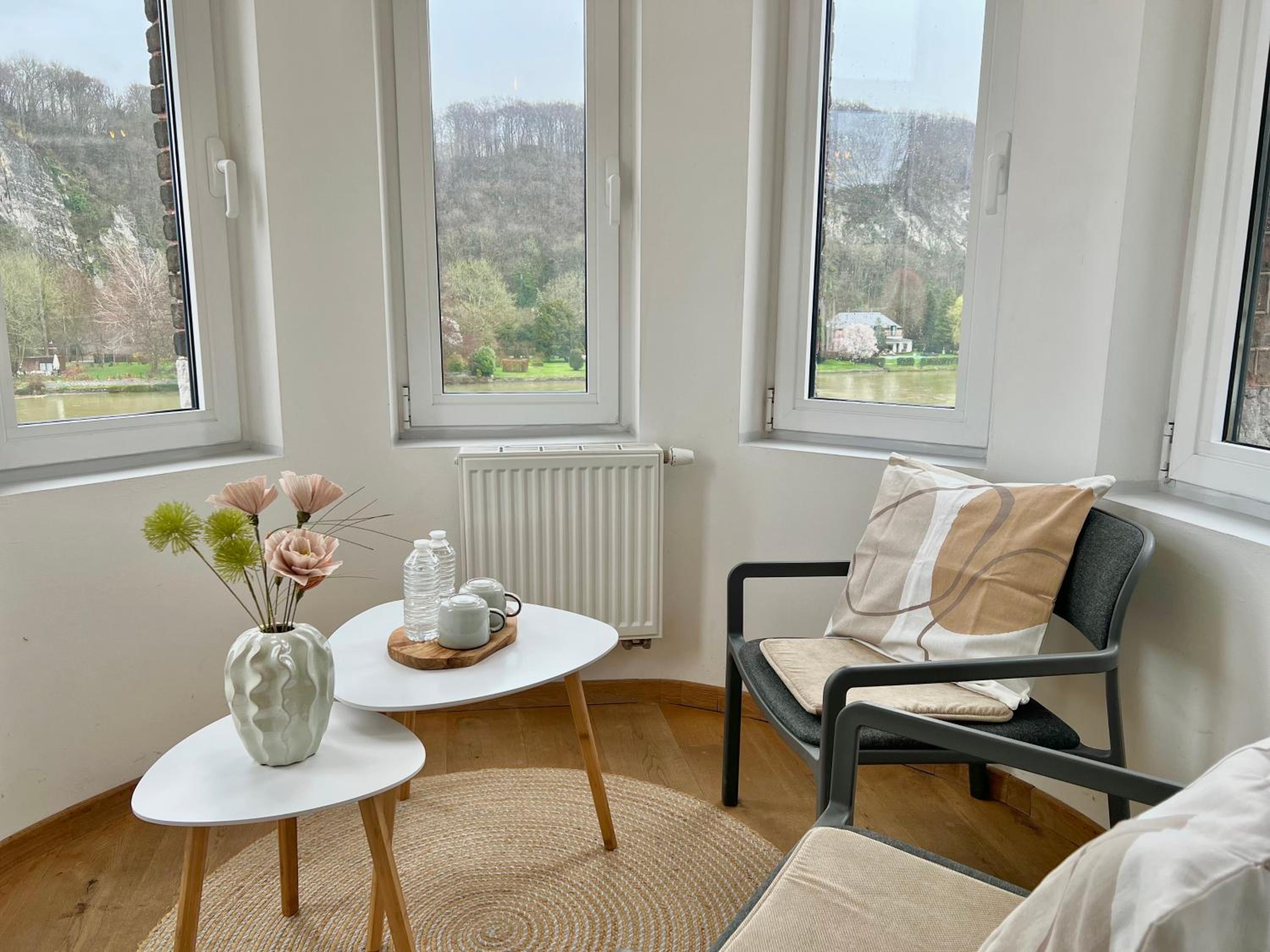 Mes Caprices B&B Villa Mosan Bord de Meuse