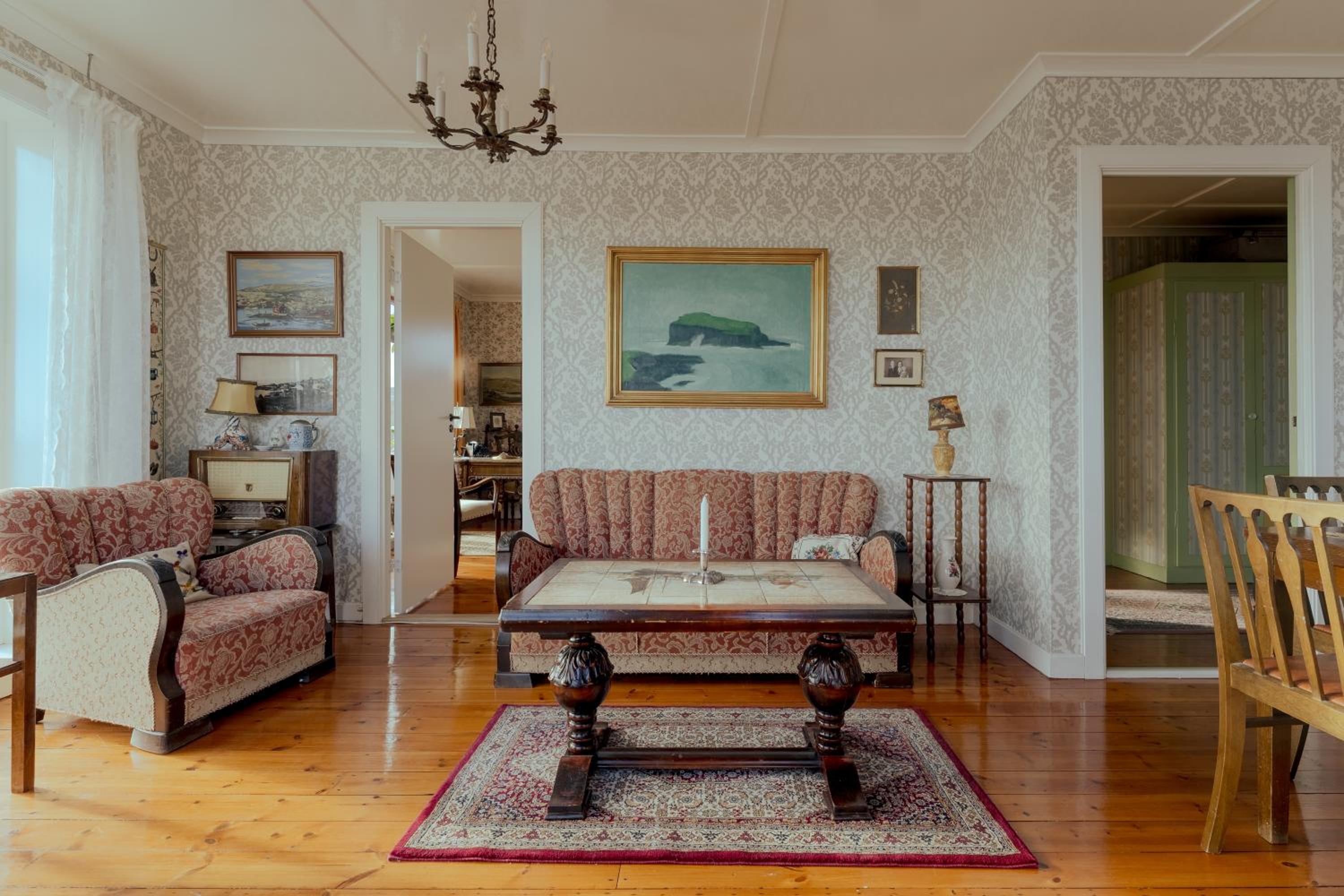 Downtown - Retro Decor - Stunning Views - Terrace view 4
