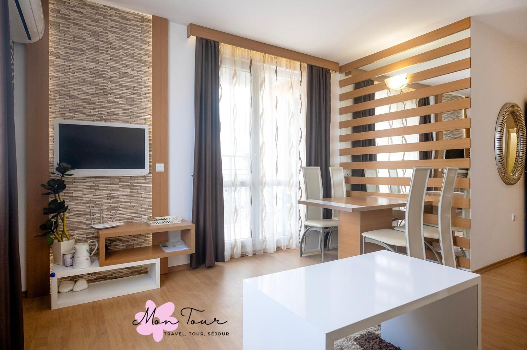 Mon Tour apartments