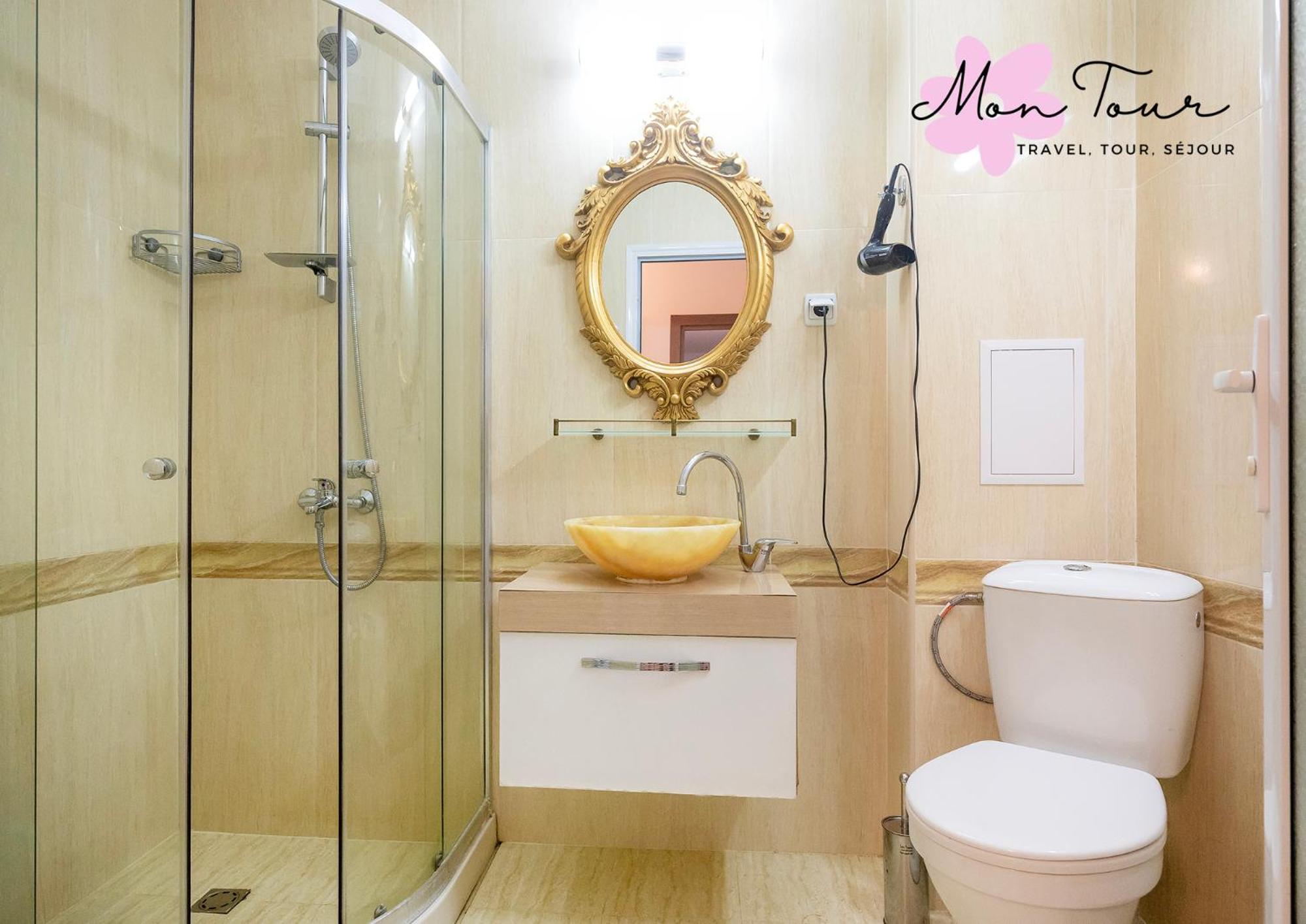Mon Tour apartments