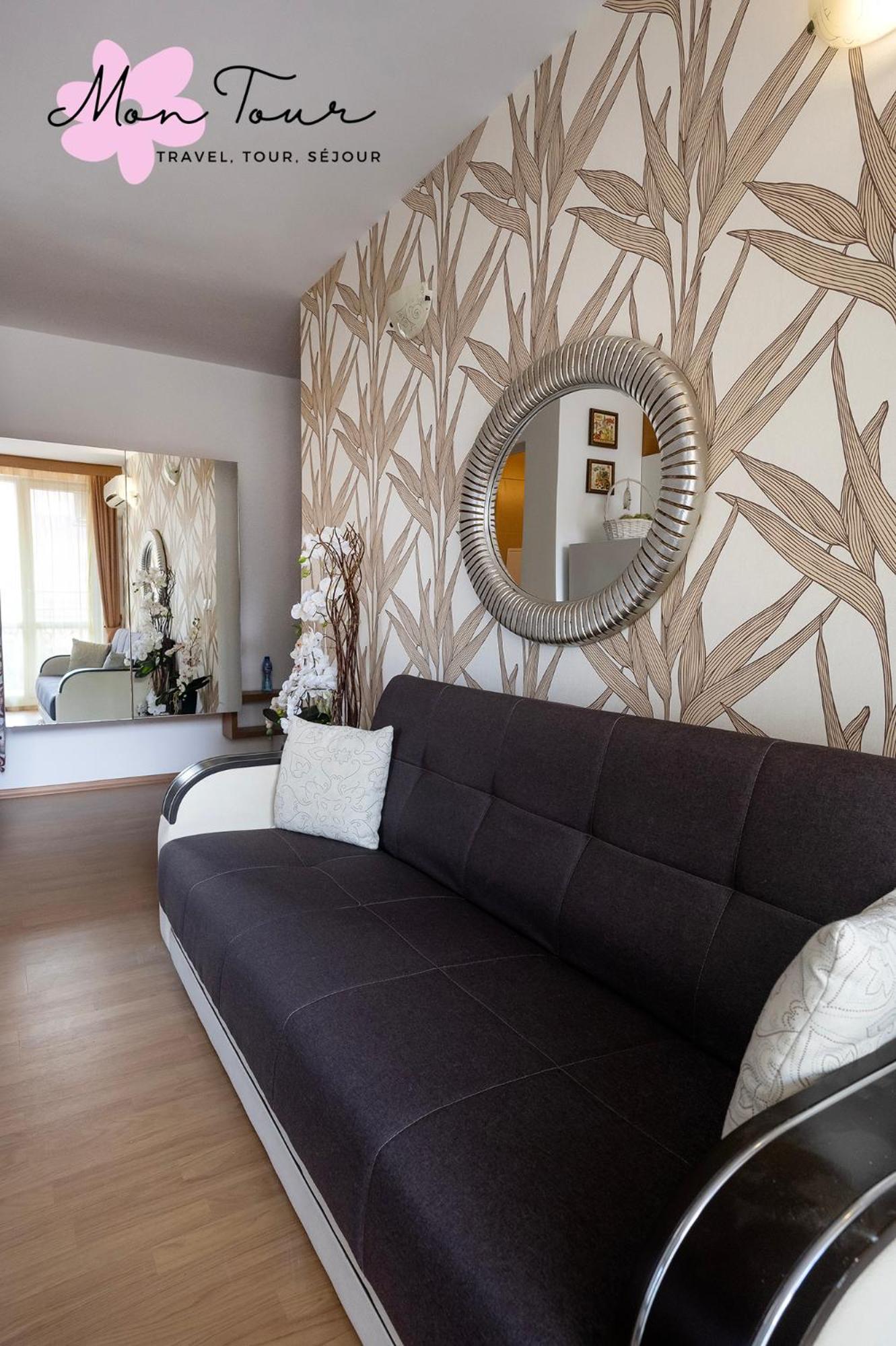 Mon Tour apartments