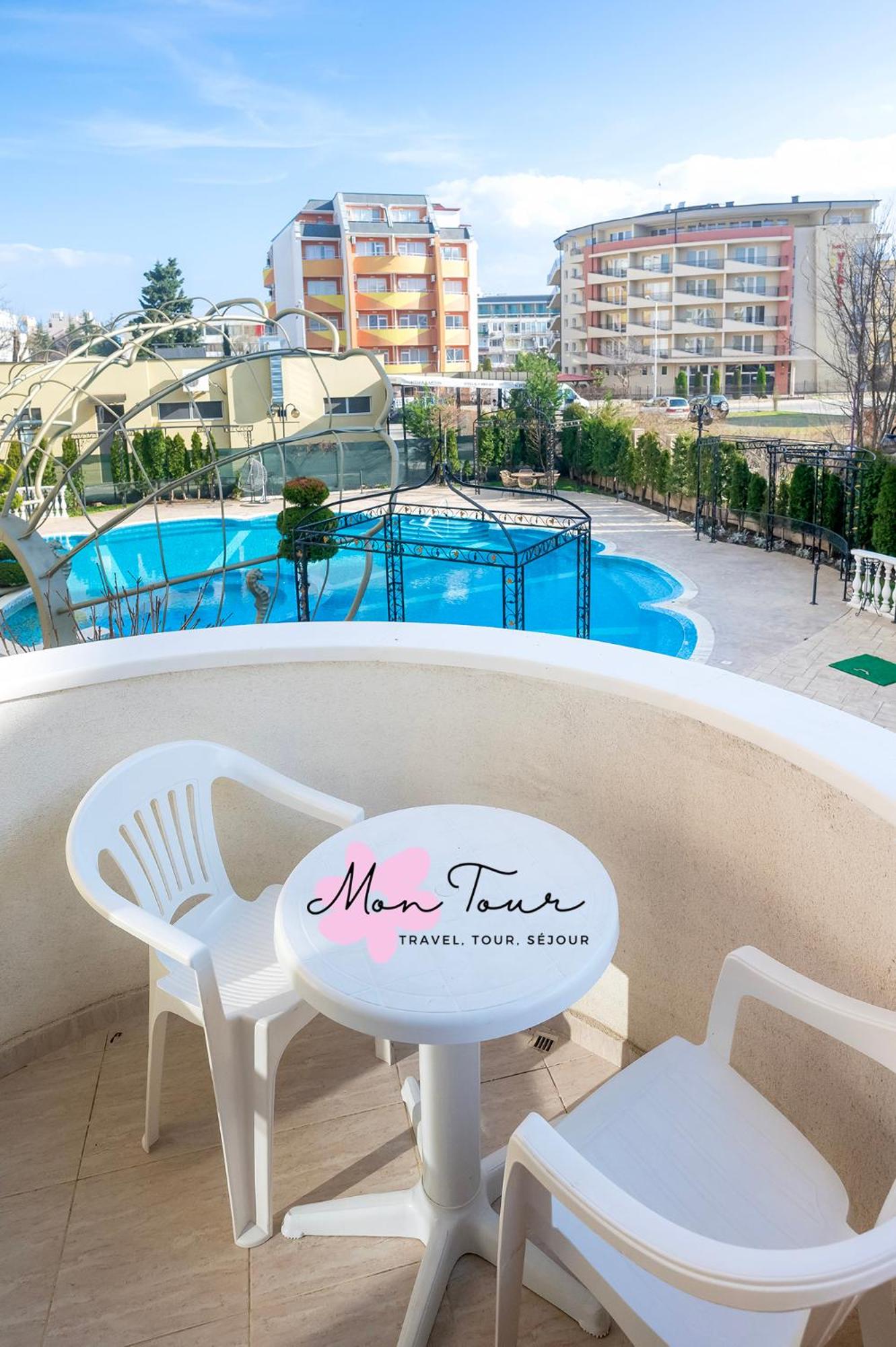 Mon Tour apartments