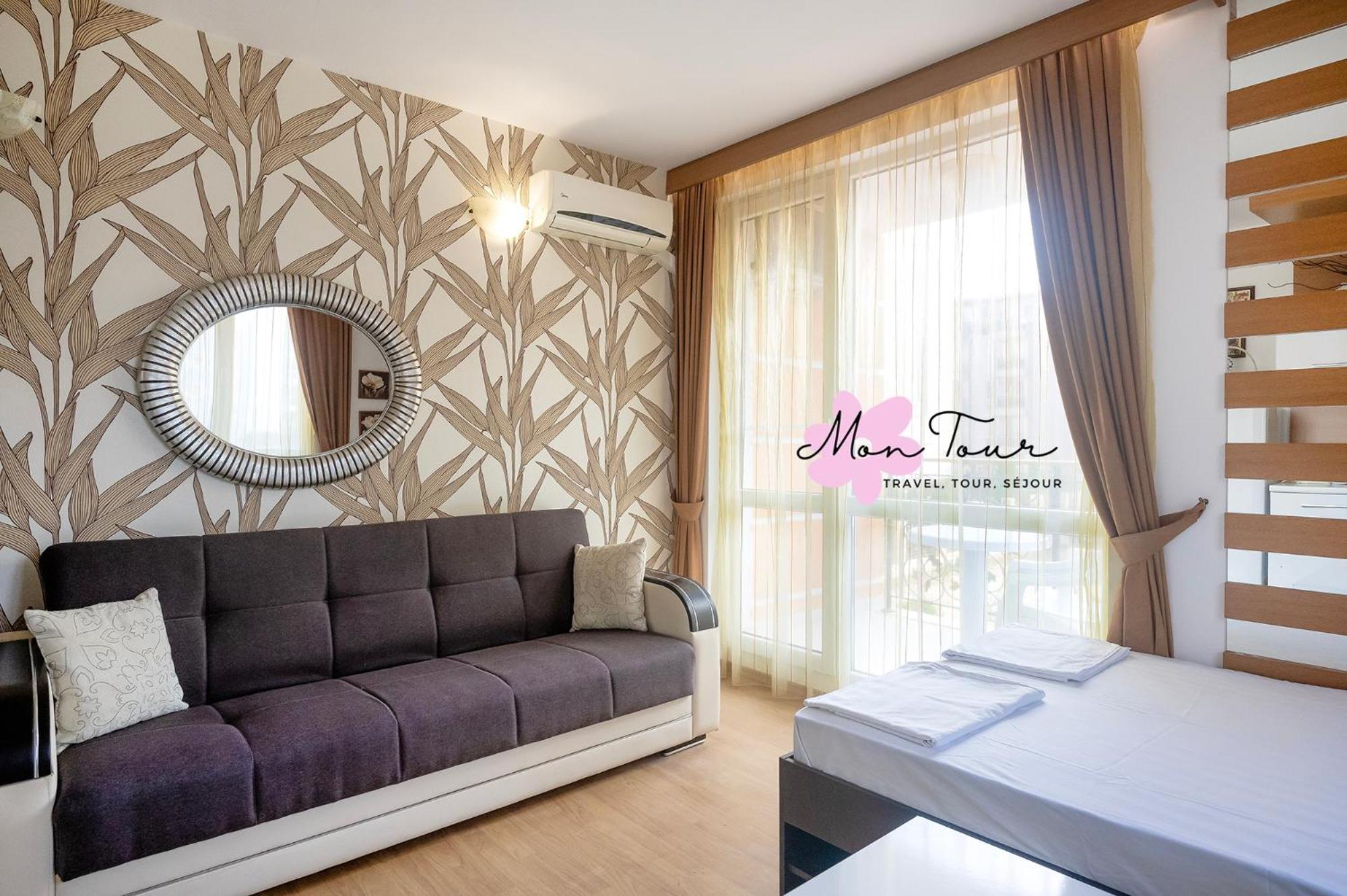 Mon Tour apartments