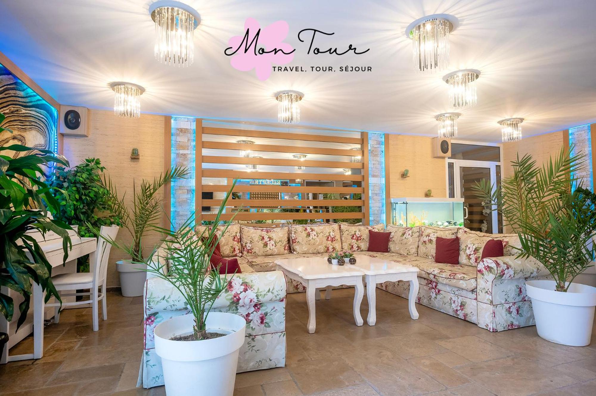 Mon Tour apartments