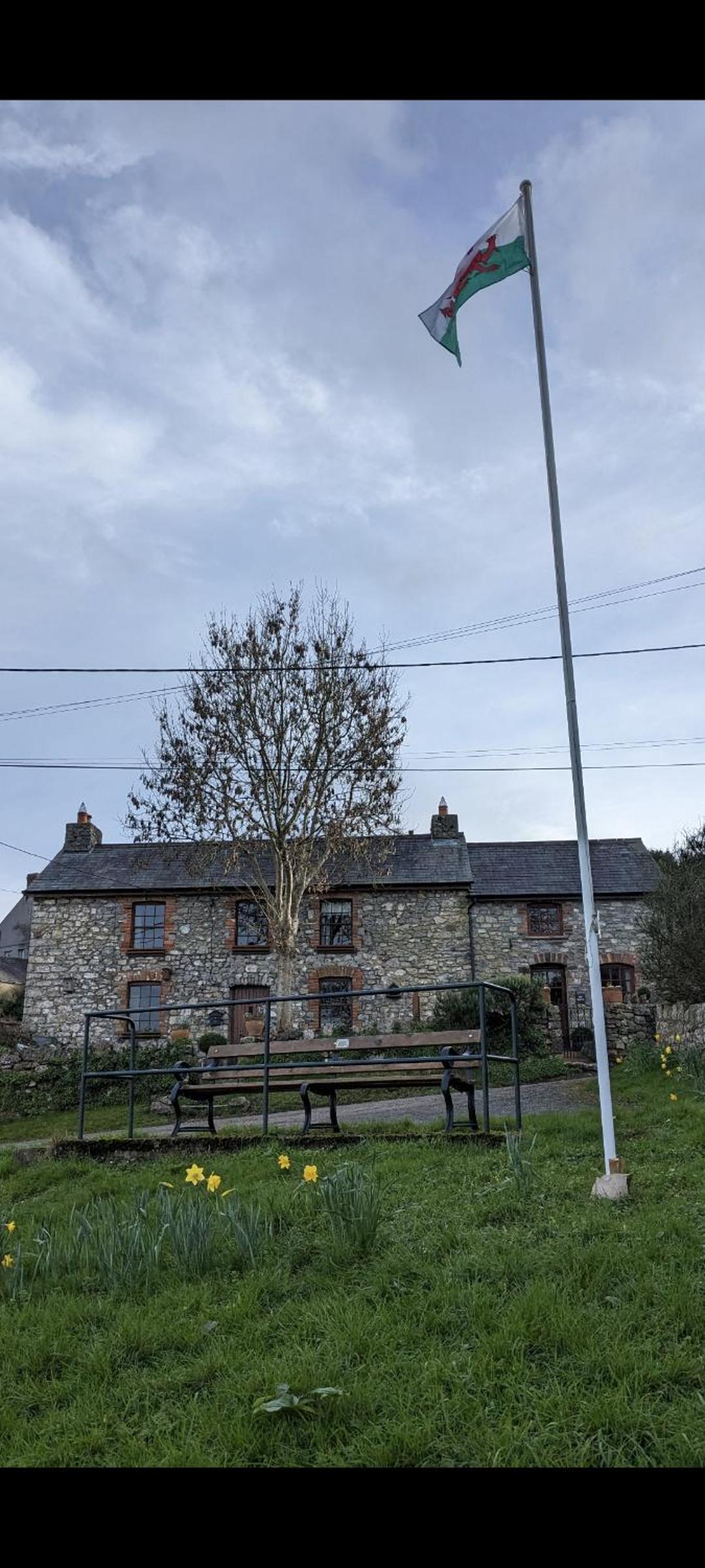 1 Bed cottage The Stable at Llanrhidian Gower with sofa bed for additional guests