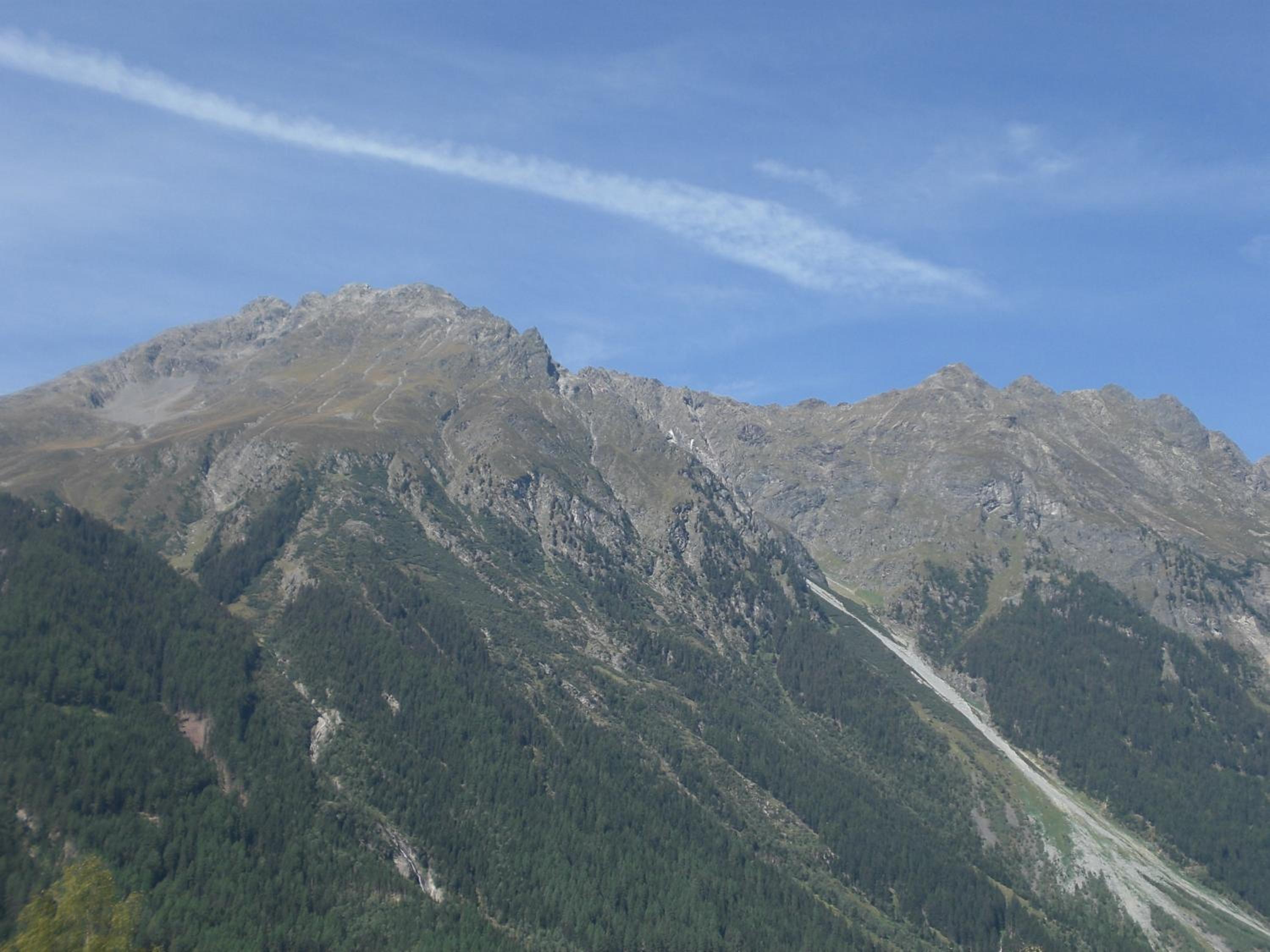 Apart Alpina Huben