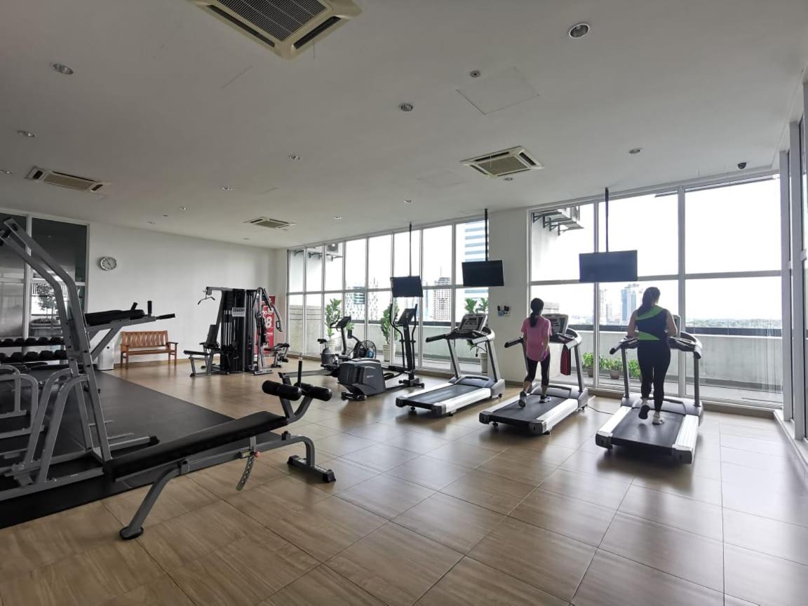 Twin Galaxy 2Bedroom City View Balcony Netflix WiFi