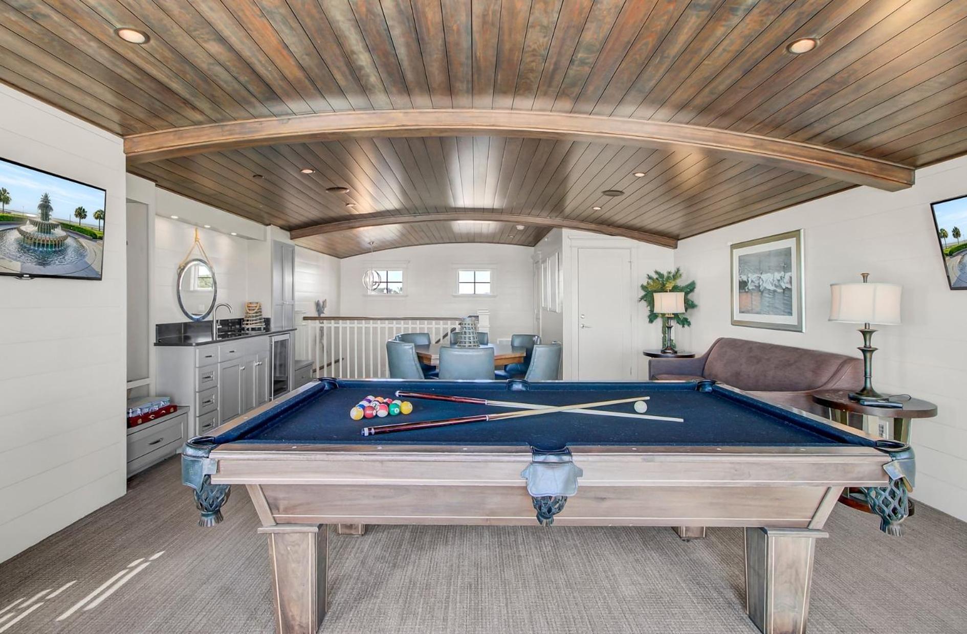 3100 Palm Boulevard by AvantStay Beachfront Ocean Views Private Pool
