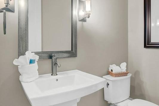 3100 Palm Boulevard by AvantStay Beachfront Ocean Views Private Pool