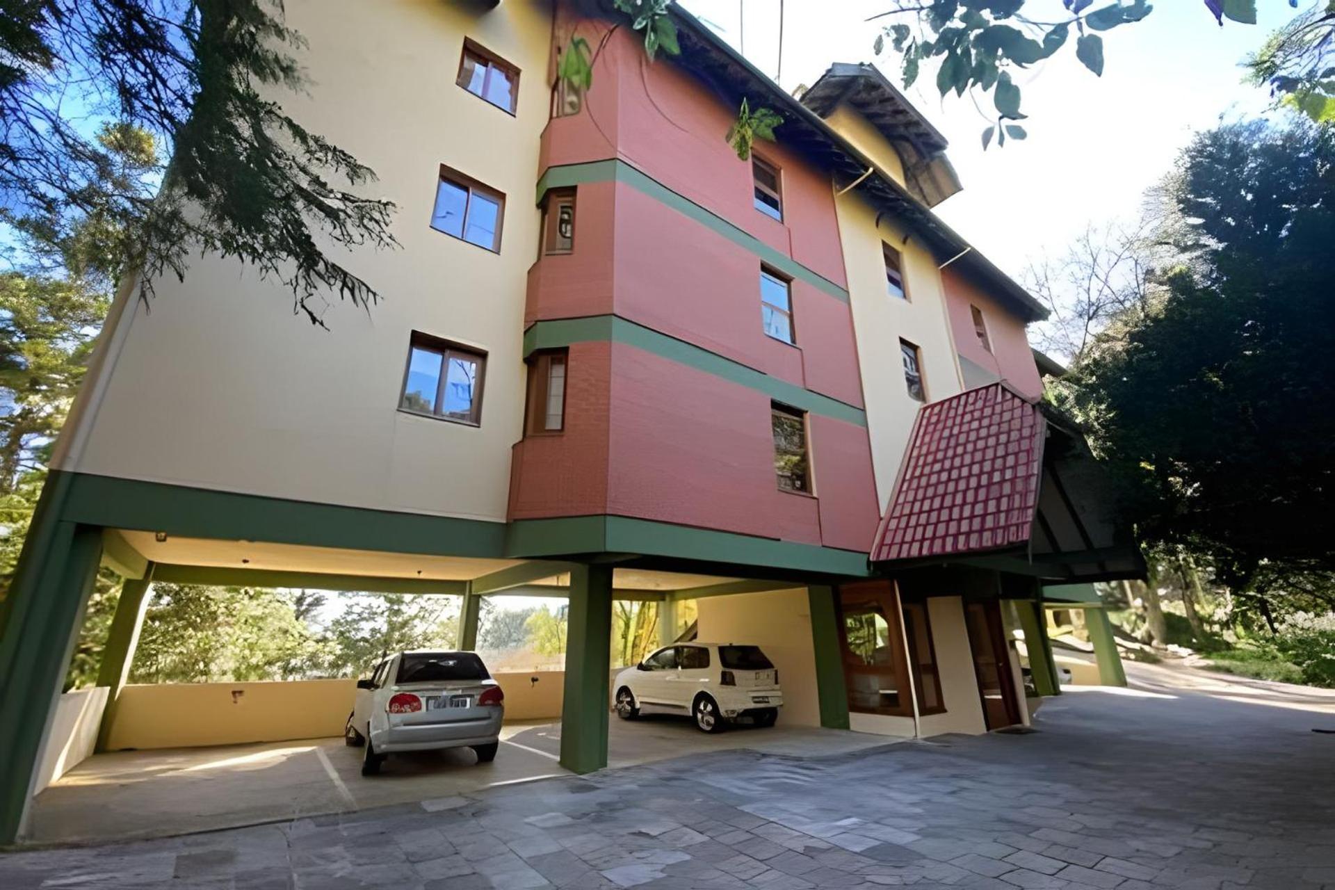 Follow Gramado - Apartment, walk everywhere! View! Smart TV! Air conditioning!