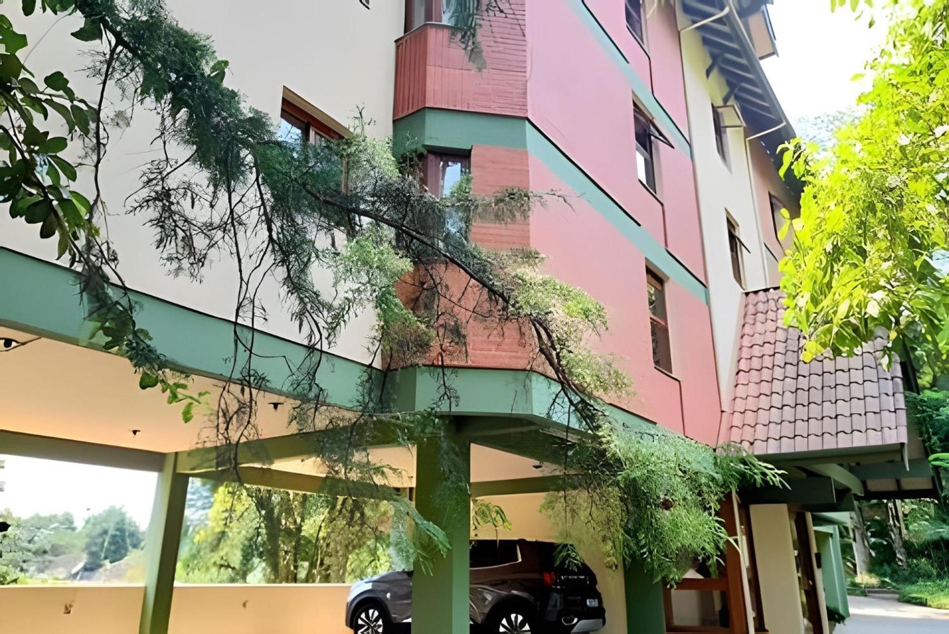 Follow Gramado - Apartment, walk everywhere! View! Smart TV! Air conditioning!