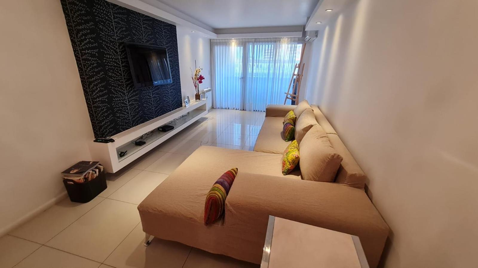 Departamento De Categoría En La Mejor Zona De La Ciudad