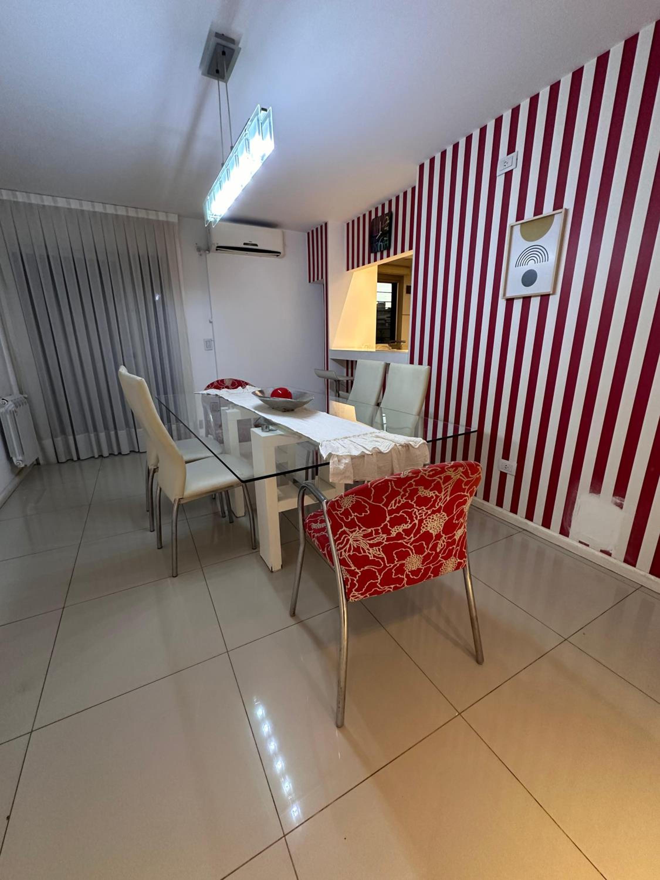 Departamento De Categoría En La Mejor Zona De La Ciudad