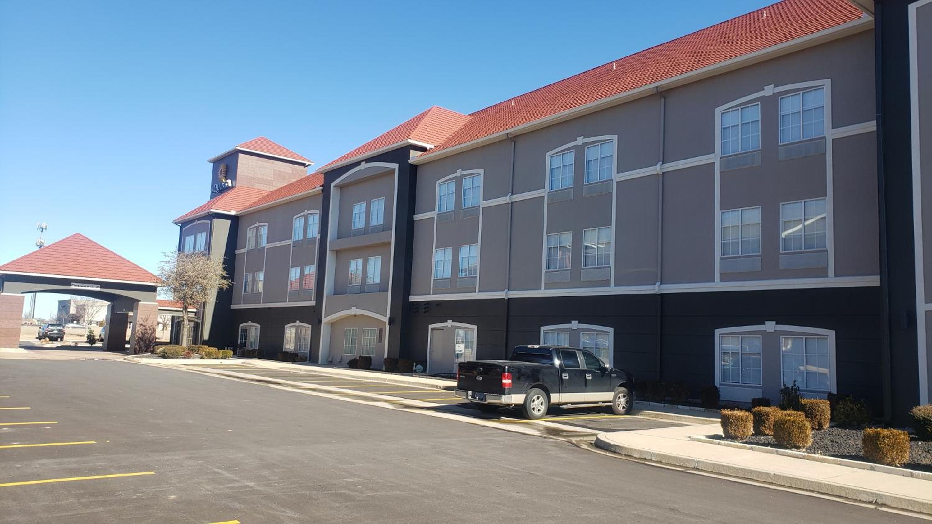 La Quinta by Wyndham Shawnee - Property Image 7