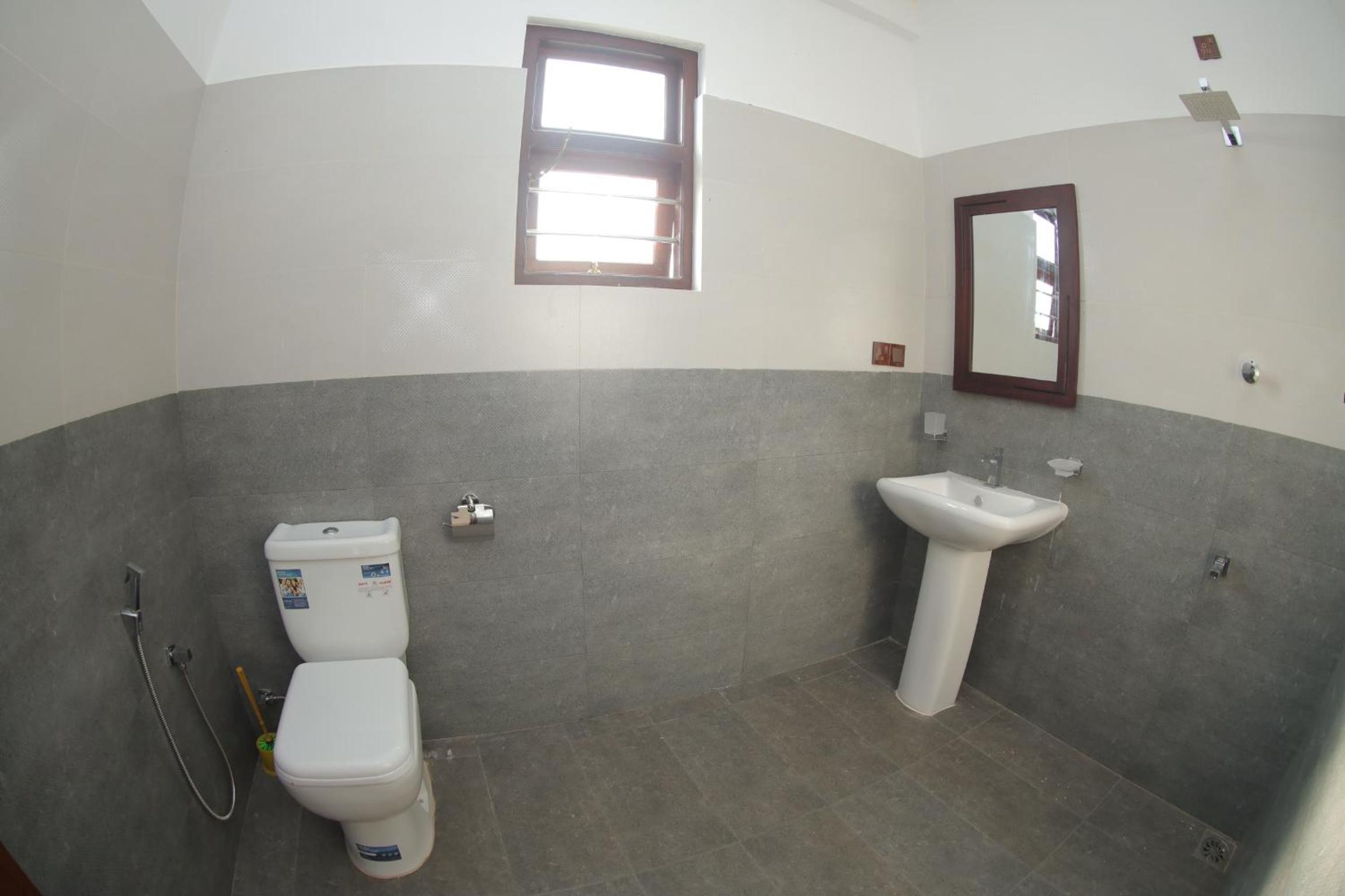 Hide Hiriketiya Villa