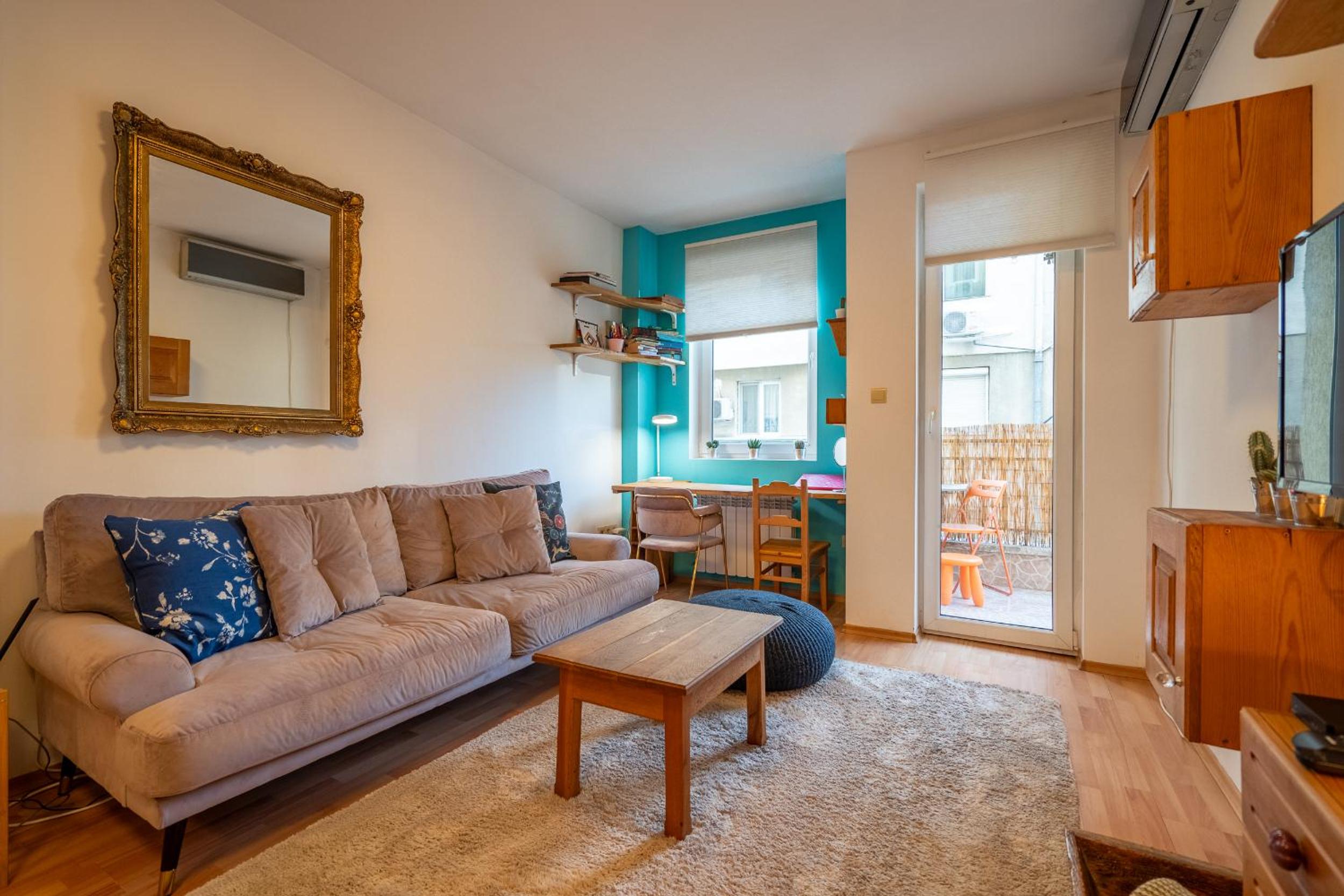 1 Bedroom Natural Condo