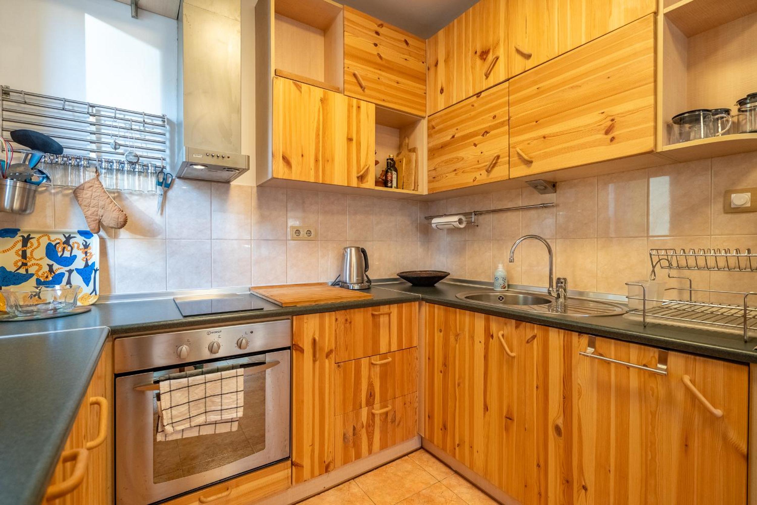 1 Bedroom Natural Condo