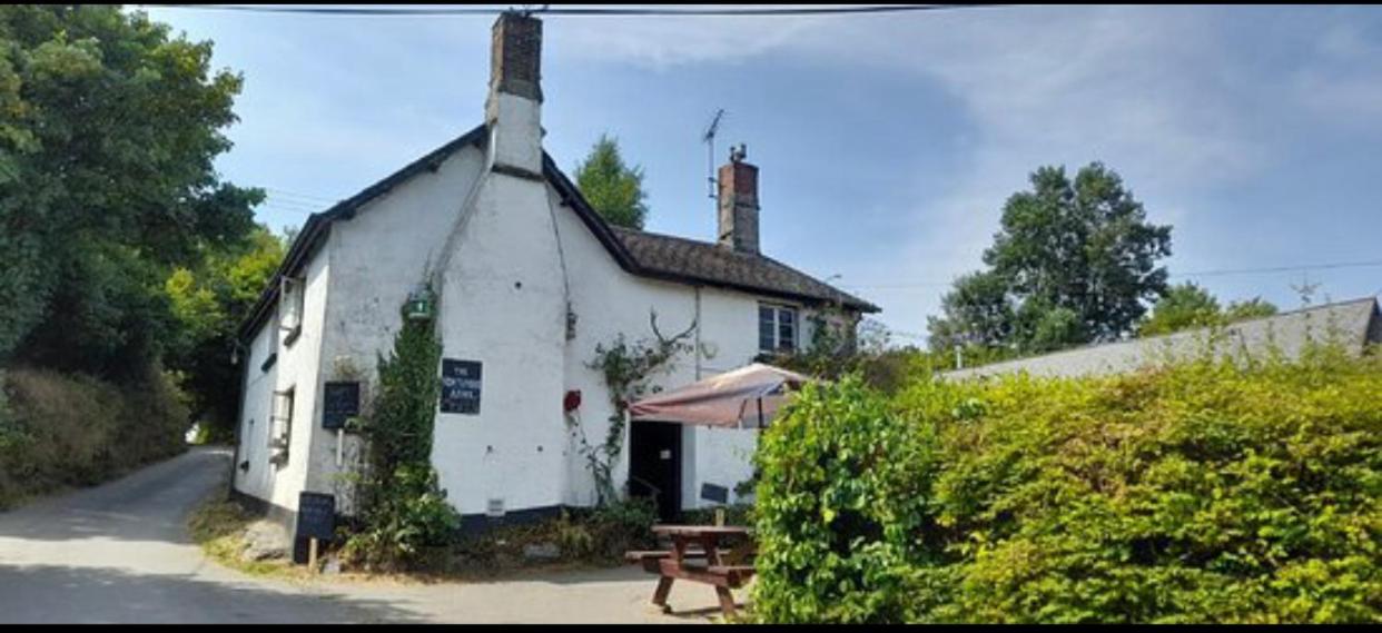 The Northmore Arms view 3