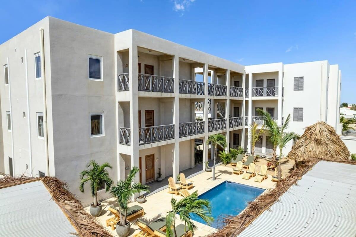 Belnem Breeze Kas di Mars with Communal Pool