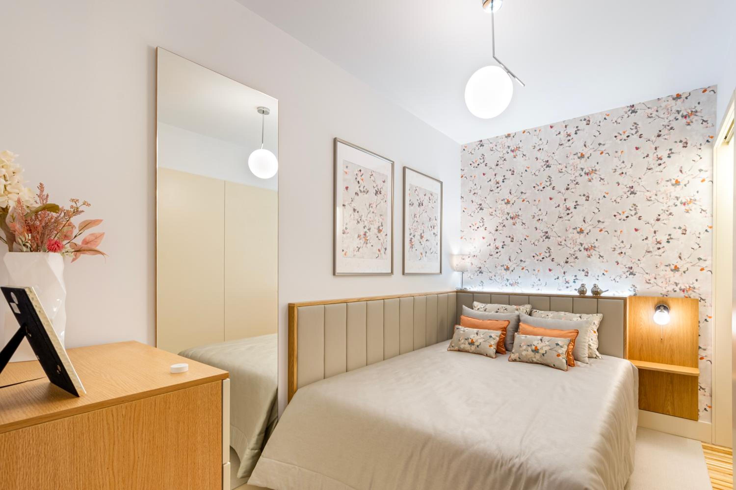 Stylish Poveiros Flat w Balcony by LovelyStay view 3