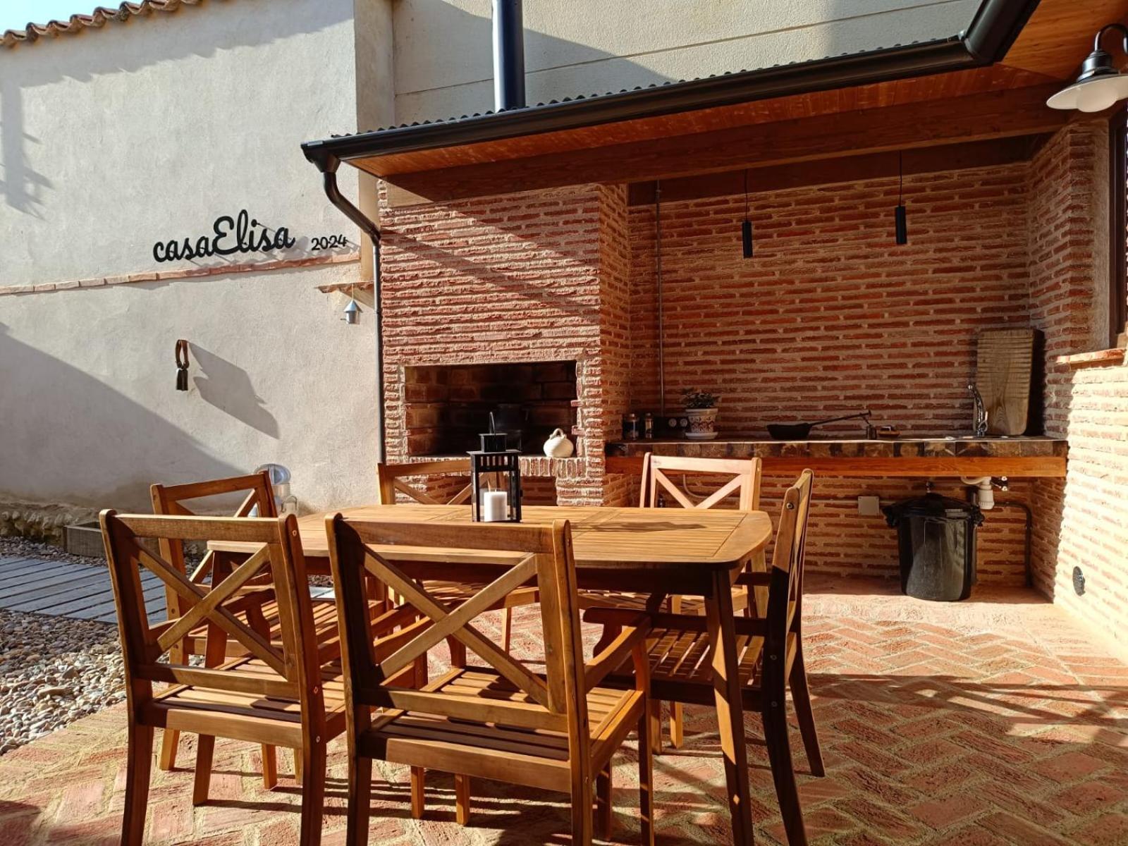 Casa Elisa - Albergue turístico superior