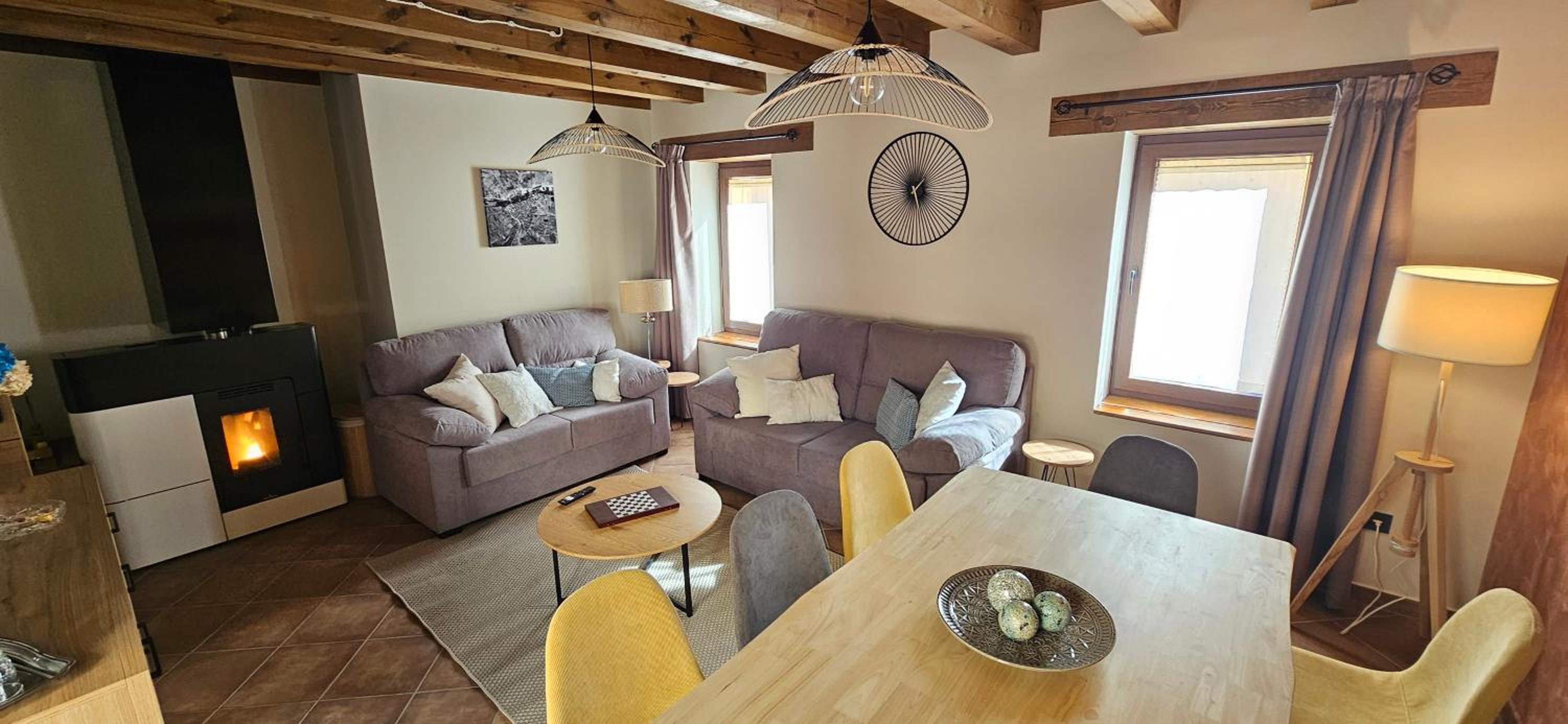 Casa Elisa - Albergue turístico superior