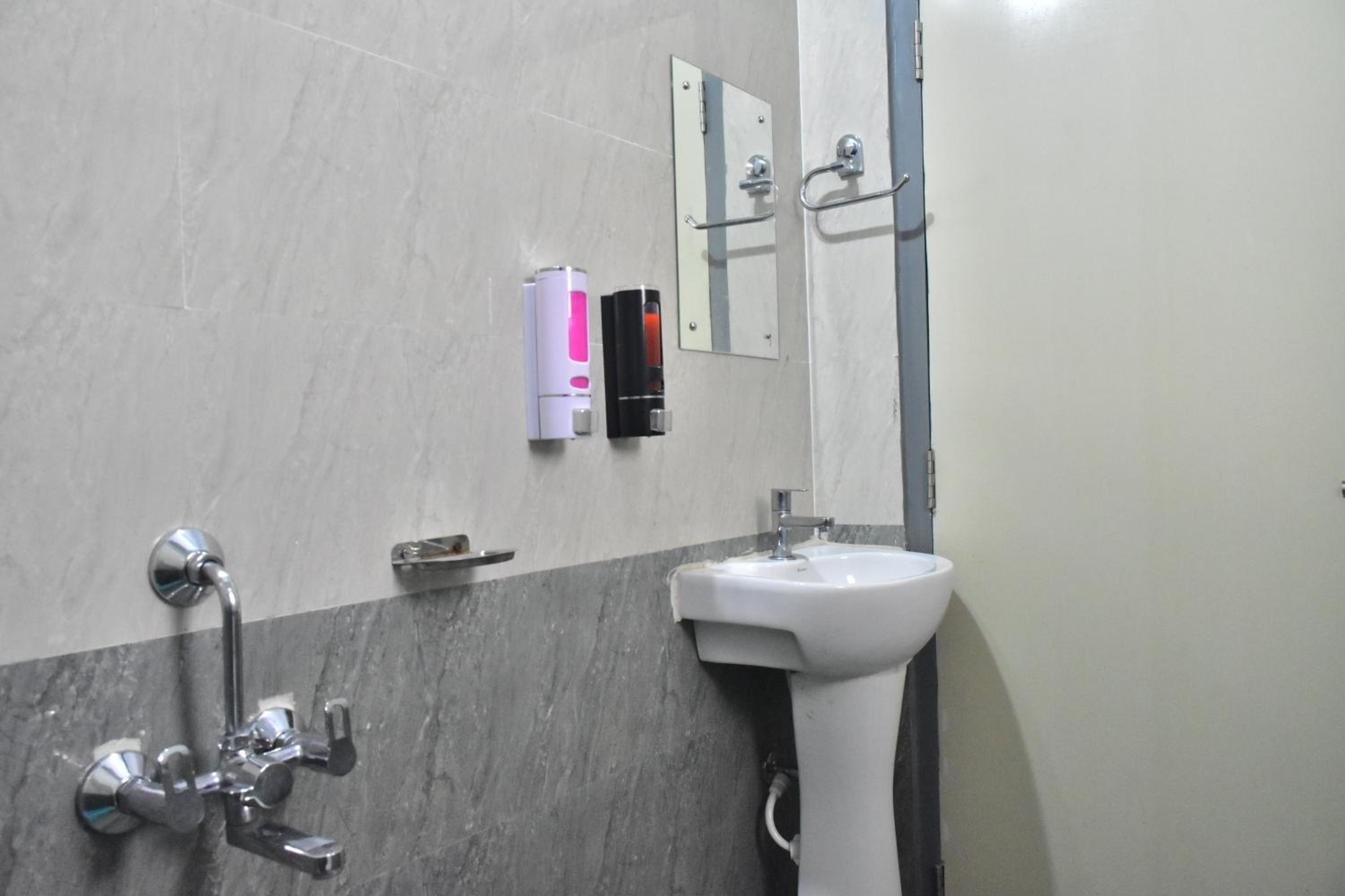 Photo 19