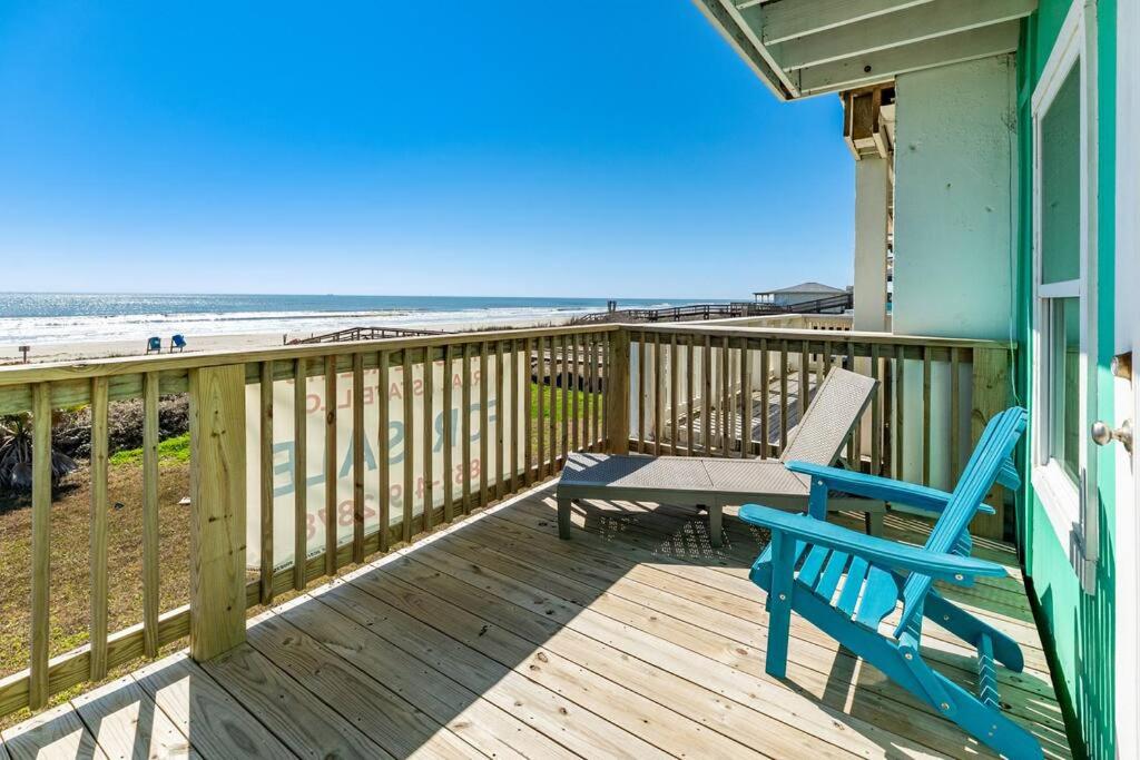 Beachfront Pet Family Friendly view 5
