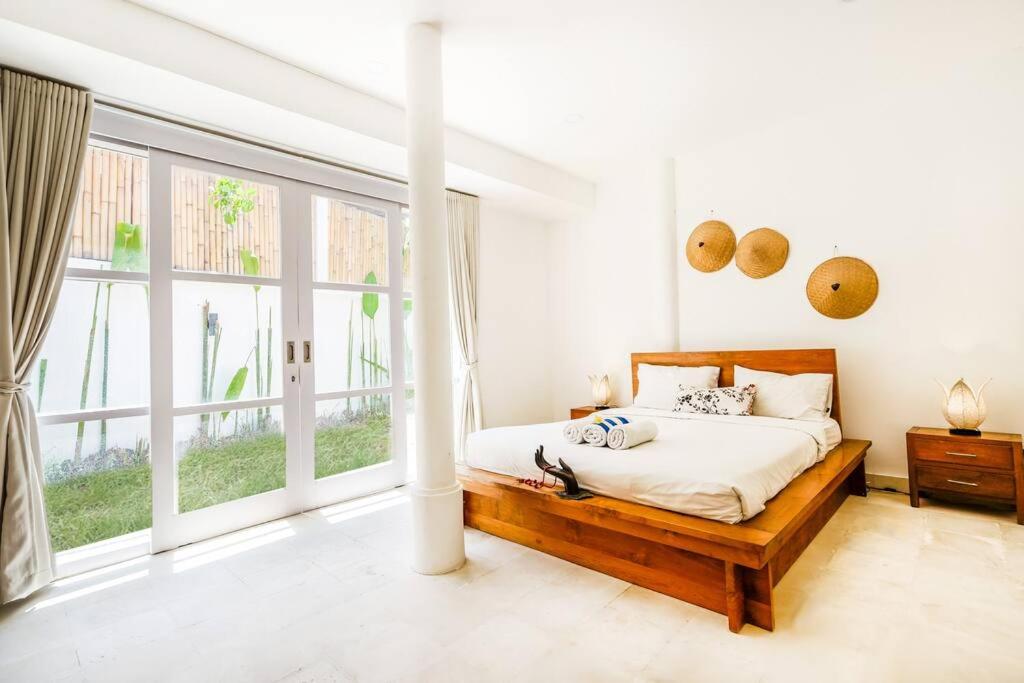 Spacious tropical 3BR pool villa