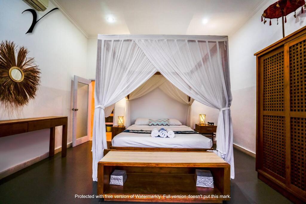 Spacious tropical 3BR pool villa