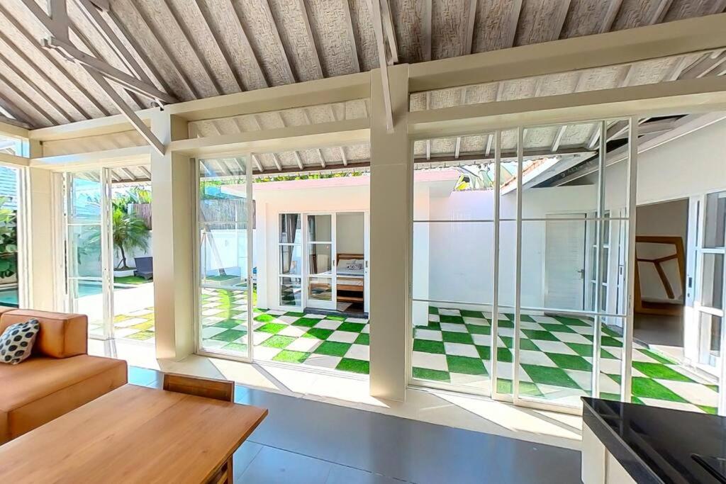 Spacious tropical 3BR pool villa