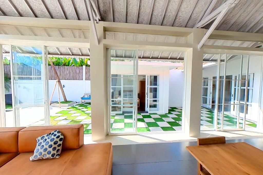 Spacious tropical 3BR pool villa