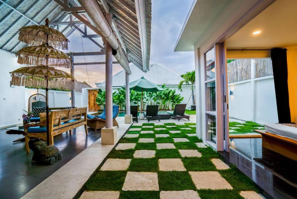 Spacious tropical 3BR pool villa