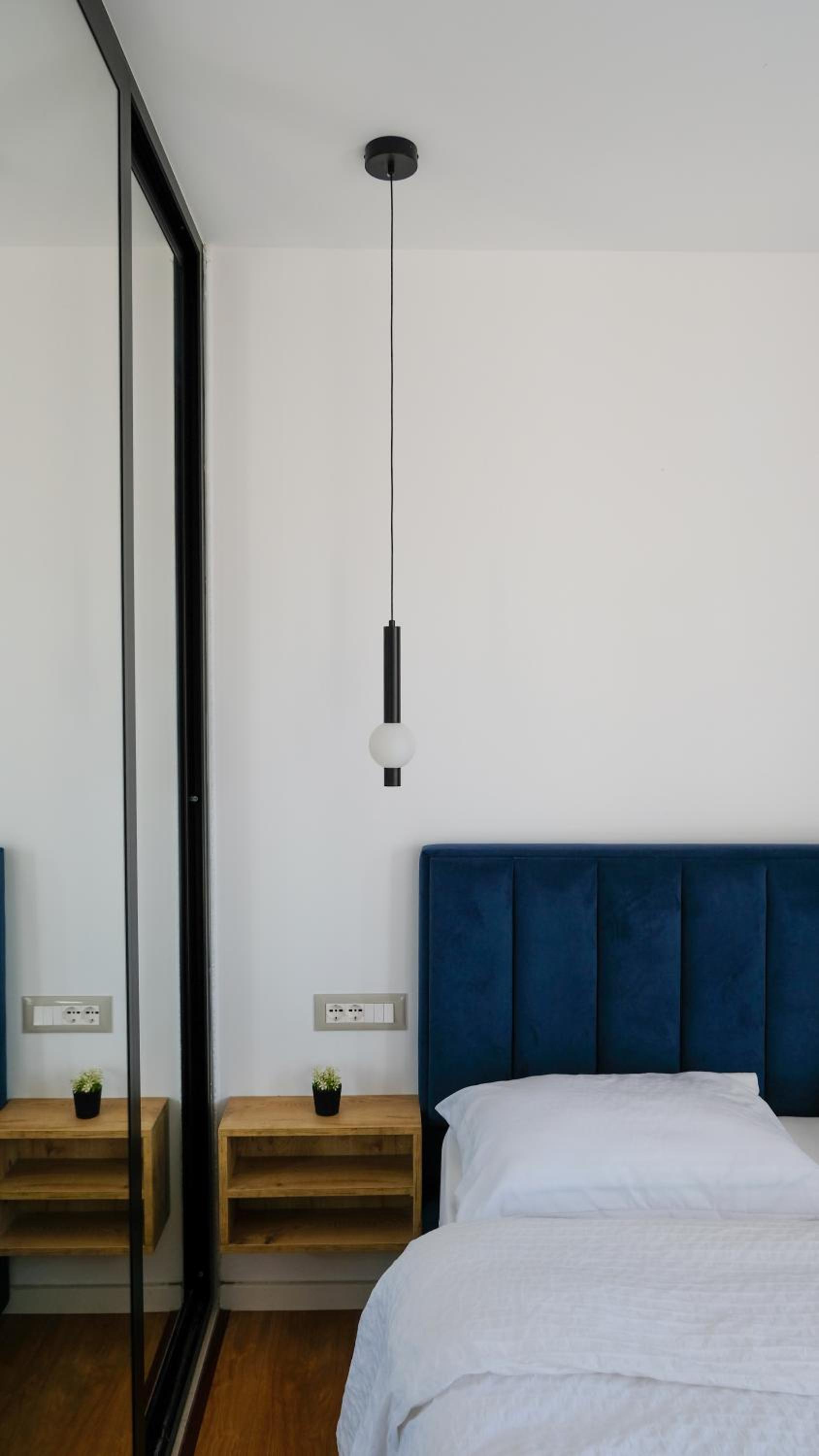 2E Center Apartment