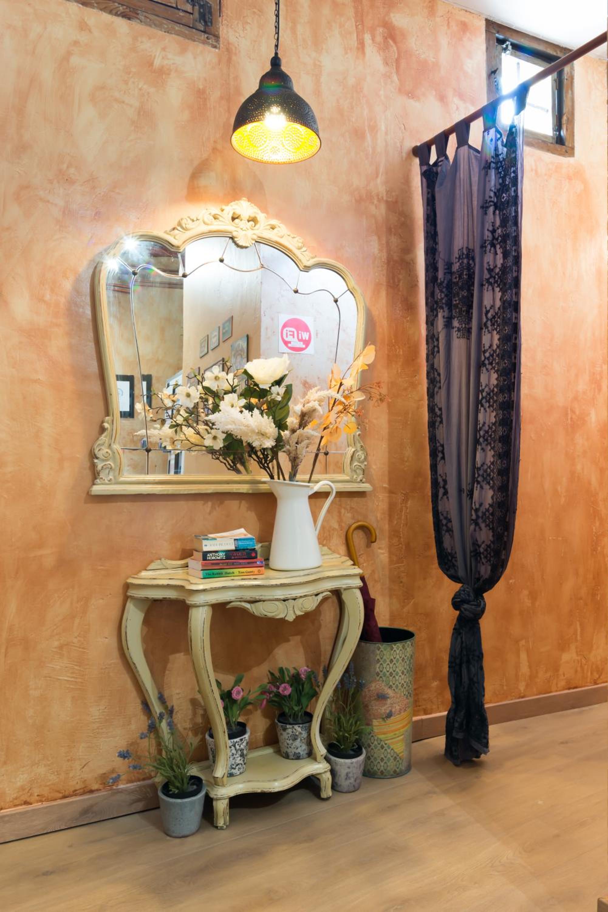 Hostal Artistic B&B