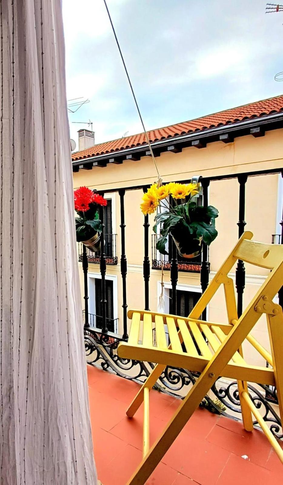 Hostal Artistic B&B