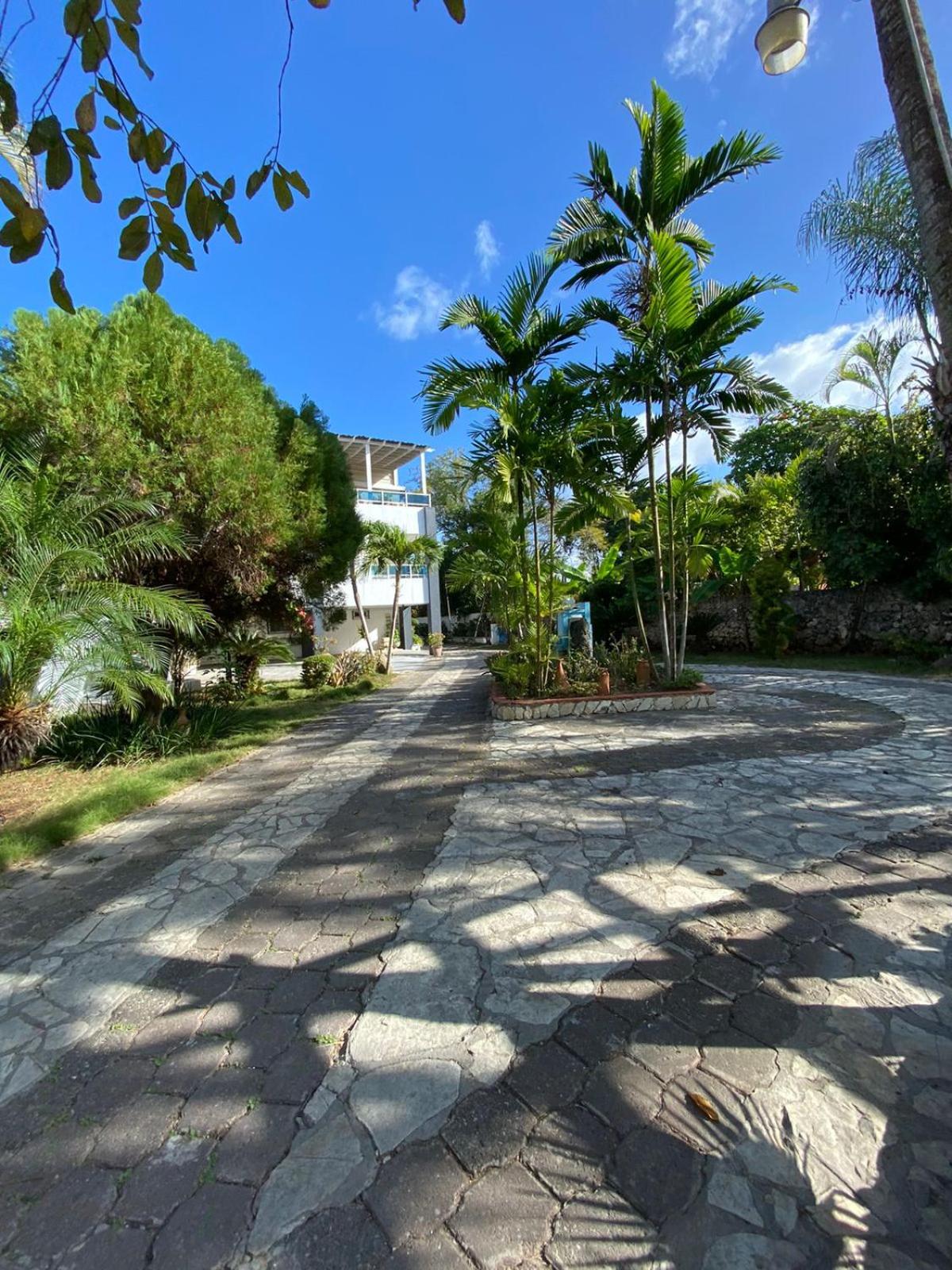 Juan Dolio Vacations - D' Franchesis Hostal - Property Image 3