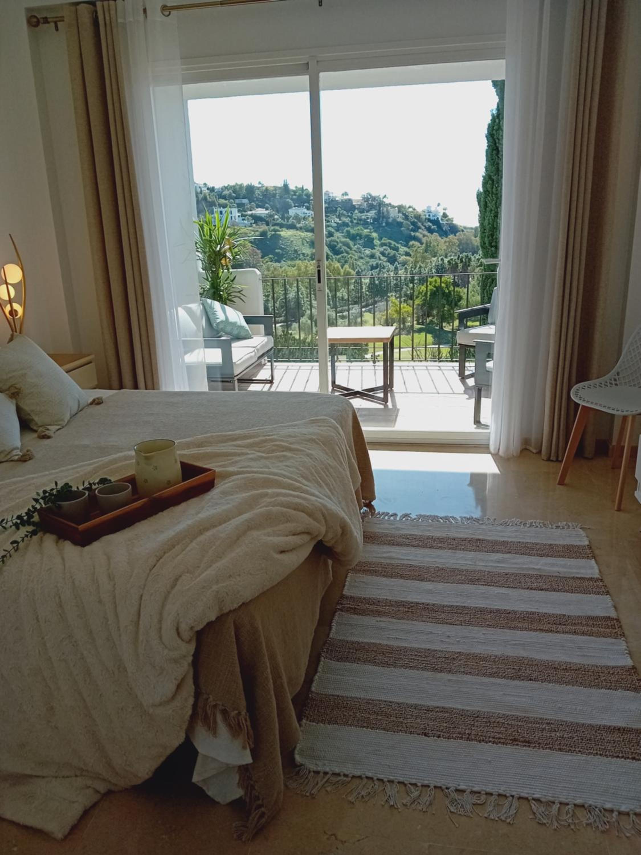 La Quinta Holidays - Image 5