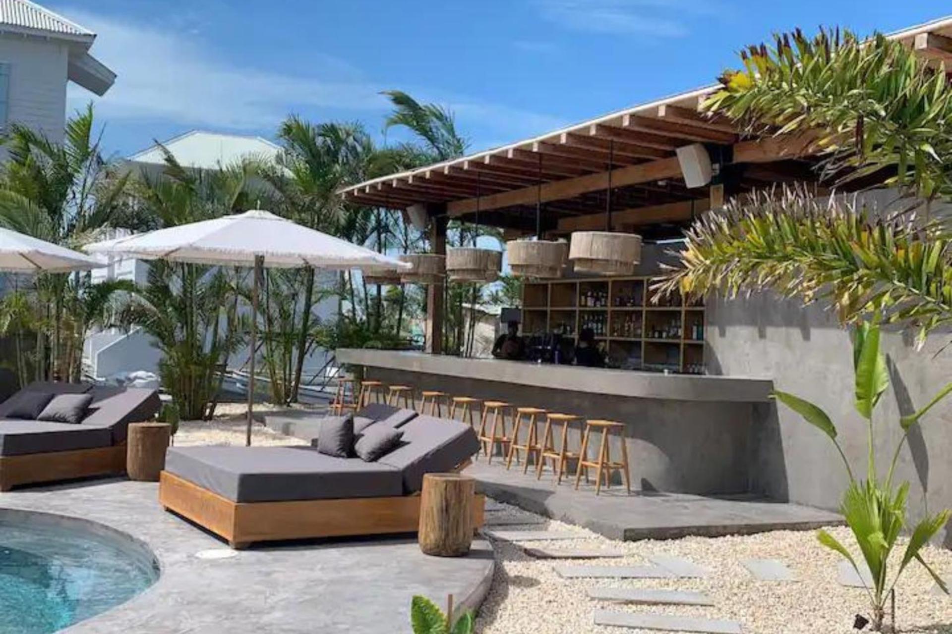 Modern house with océano view in Belize