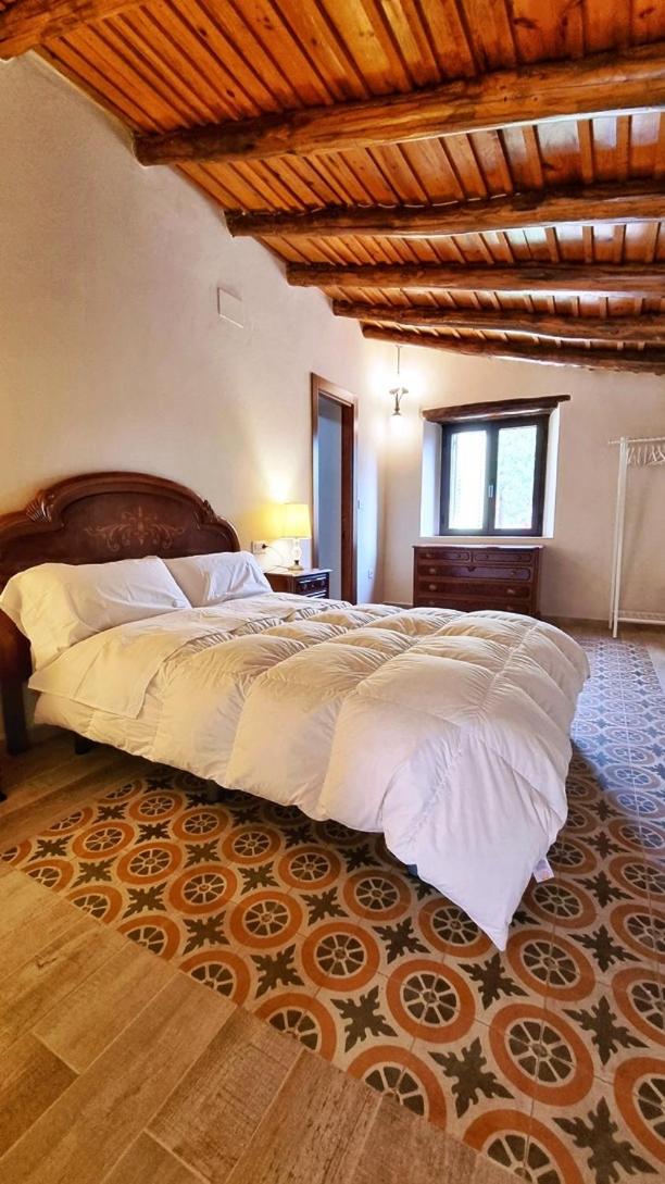 Alojamiento rural en Aracena. Finca el Rehilete
